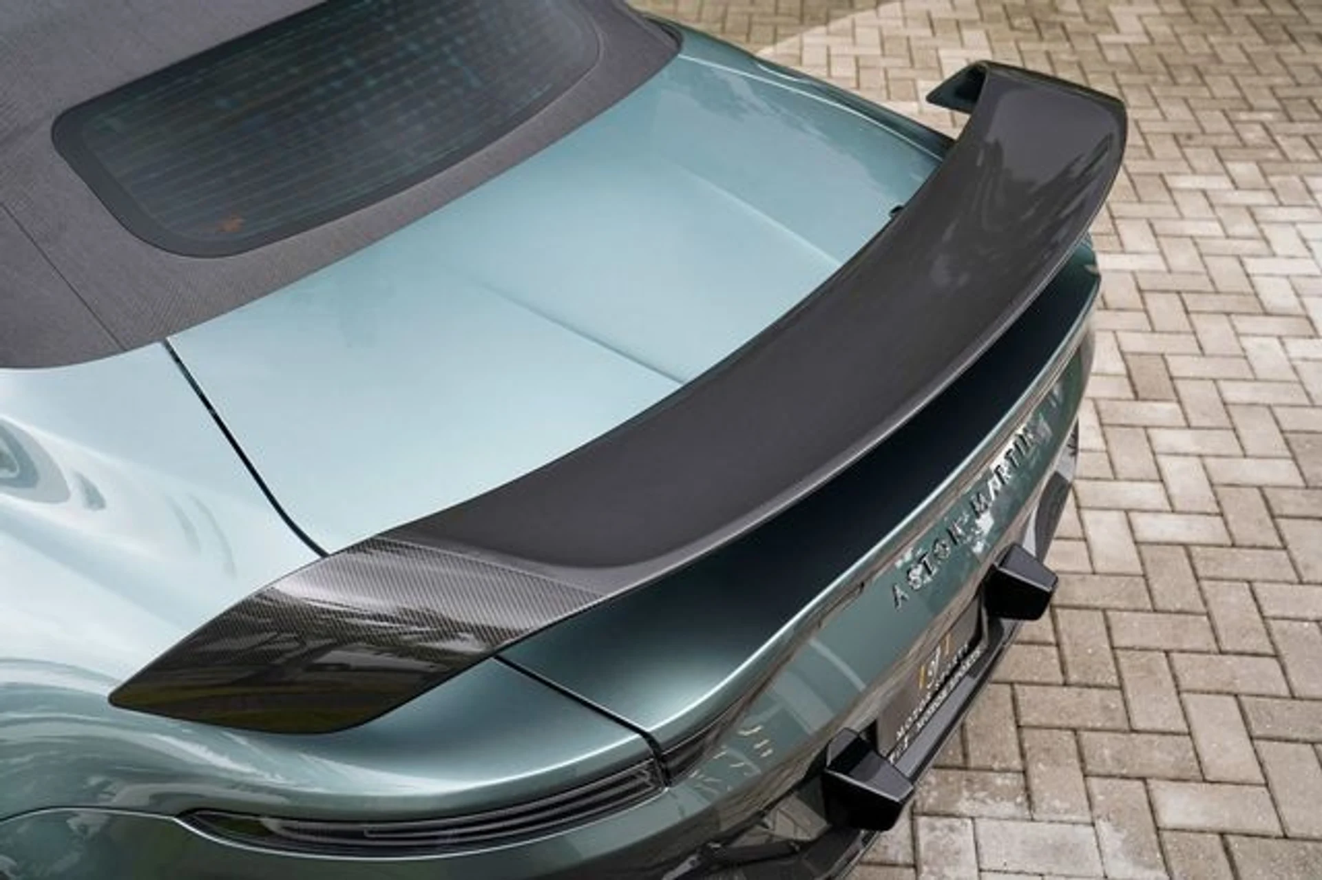 mph028_1937489936_22938048_29_14a26c3310