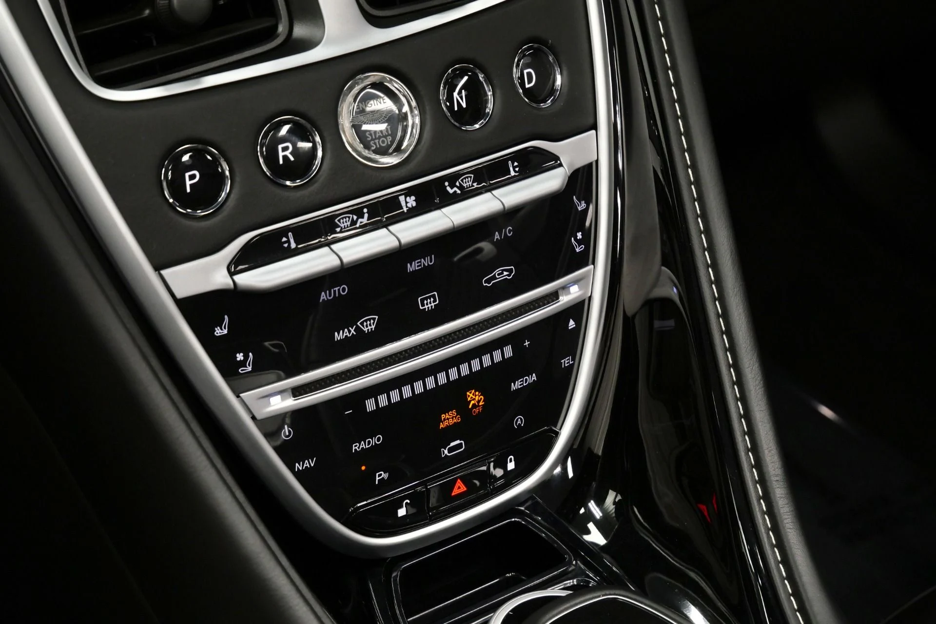 mph028_1943823433_Used_2019_Aston_Martin_DB_11_Volante_Gloss_Black_Bodypack_Heated_and_Ventilated_Seats_1764691005_0caa656a19