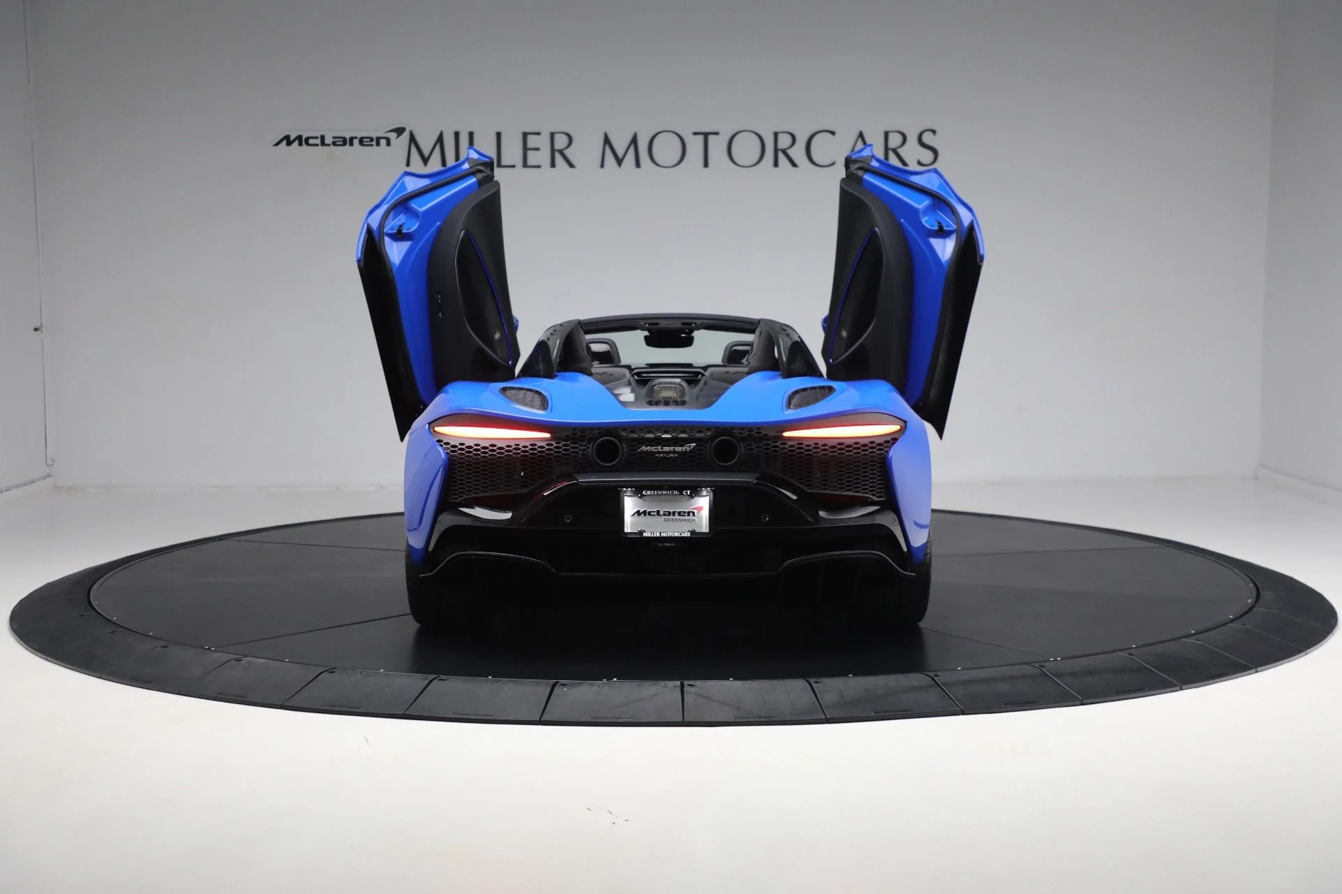 mph028_1948430499_New_2025_Mc_Laren_Artura_Spider_Performance_2781daf87e