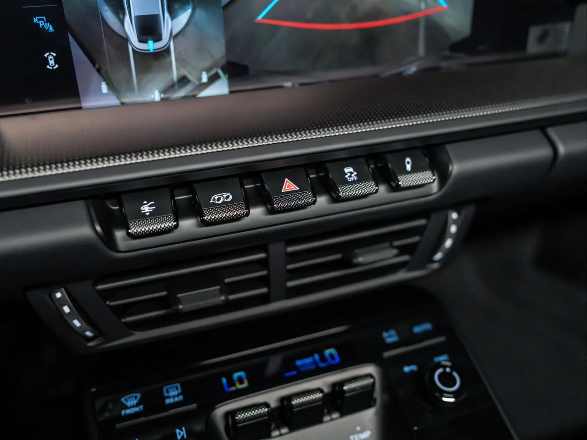 mph028_1952048525_9b30c6db5c4eca71ddb4dcd13610fbd8_89eadb1d41