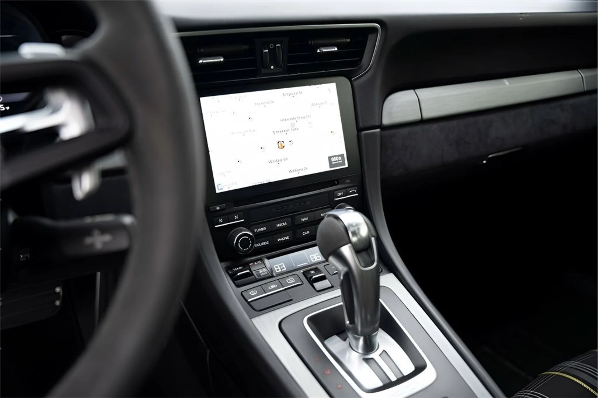 mph028_1958360321_image_29_035cb37586