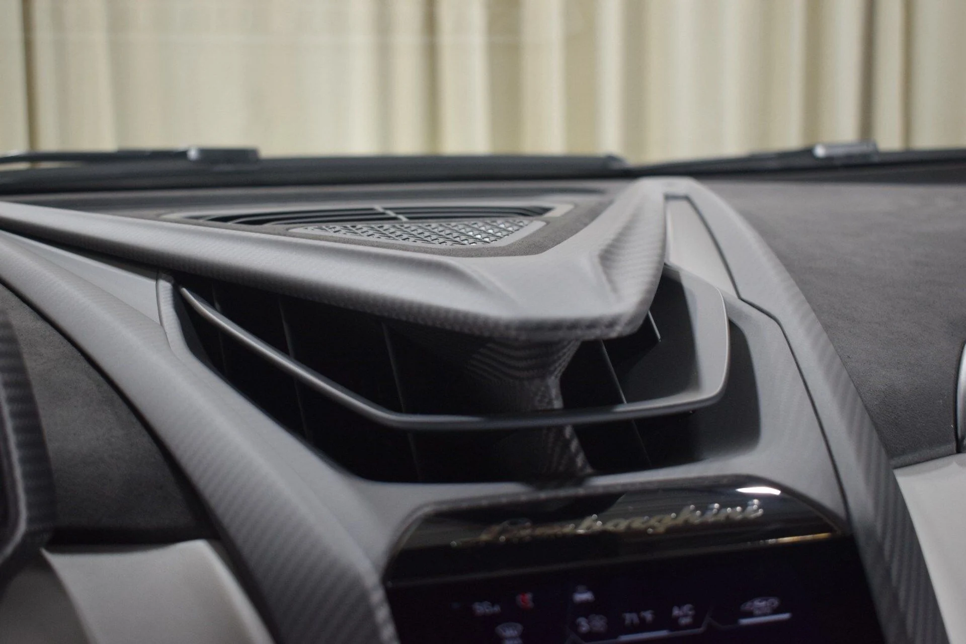 mph028_1958894496_7da3a1edfac5446c54b6f4fde413702bx_f77947b510