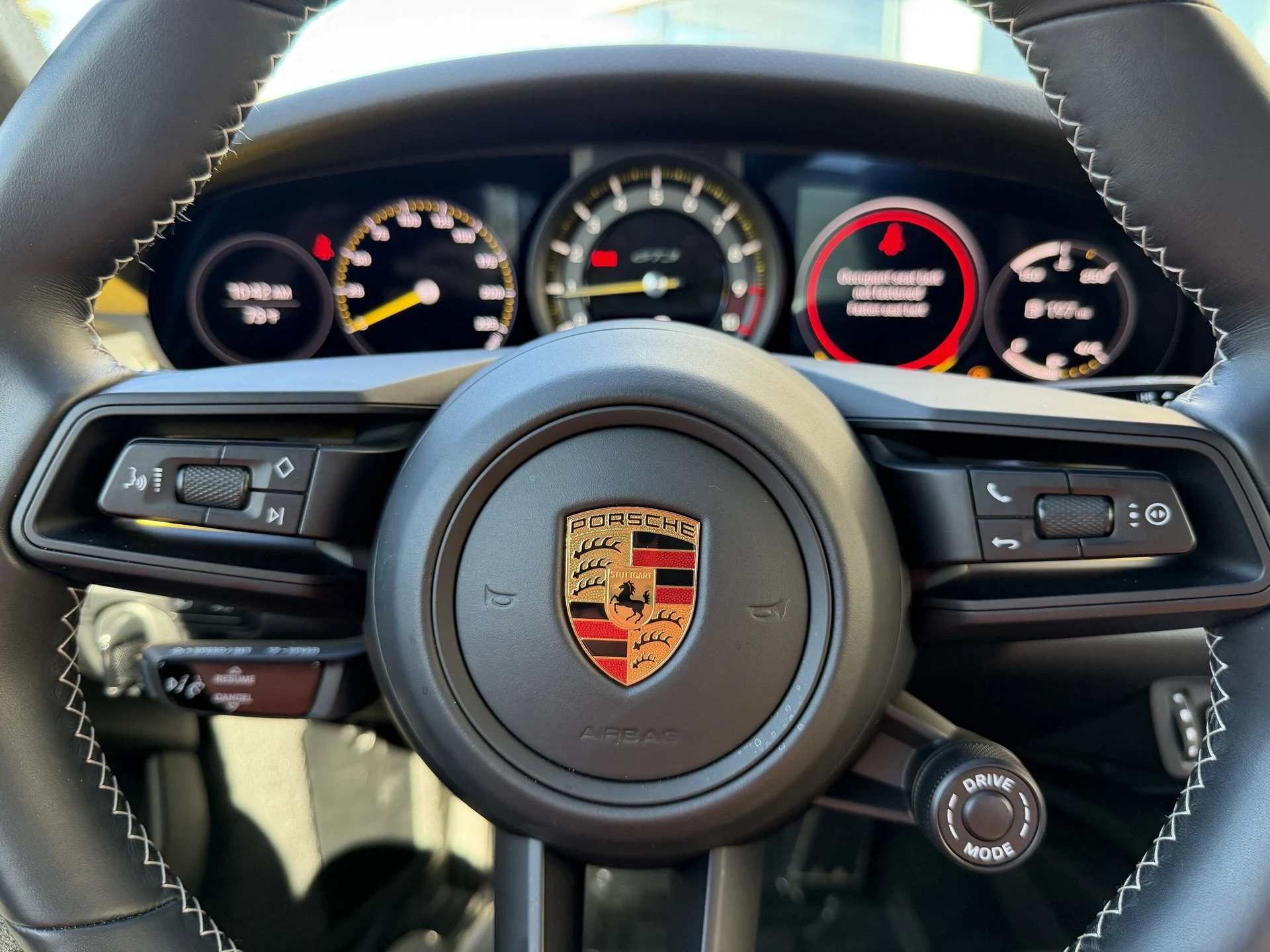 mph028_1959513233_846177b892291d2702f501cae5253d49x_7b2a7416e5