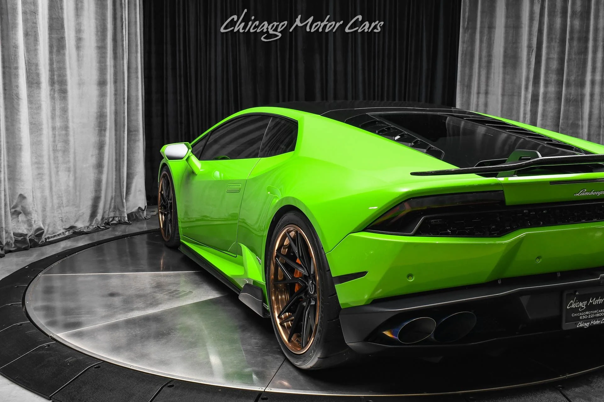 mph028_196088921_13494_p29_l_2f71b30f9a