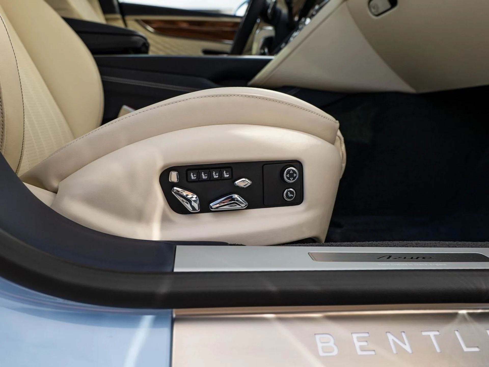 mph028_1962150076_5a9acae34f1749384c2755b428ae6a32x_ff01ade580