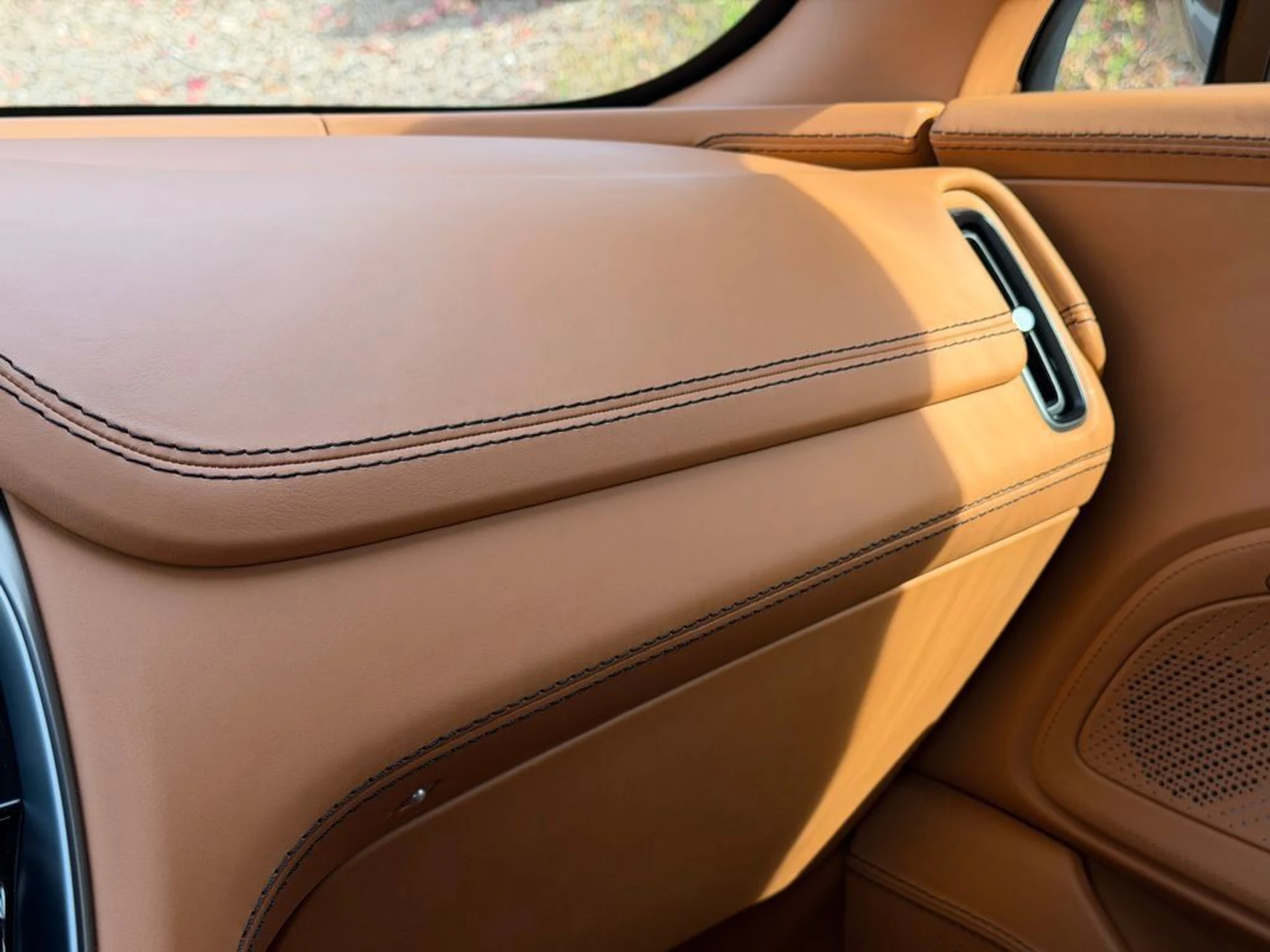 mph028_1965270752_369769a09a5149f6946c278273a982d7_634e9011d4