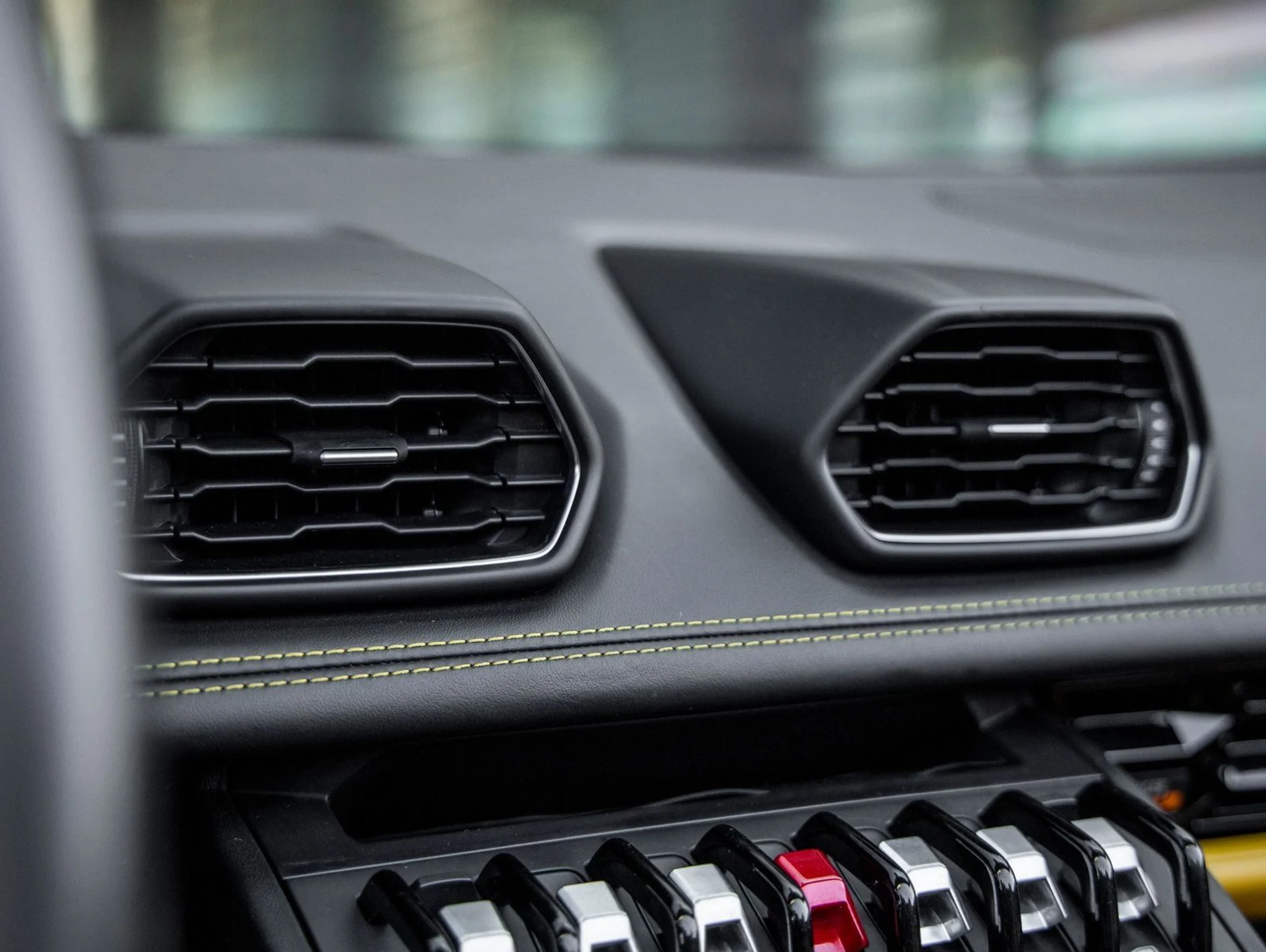 mph028_1968964672_29_9ea369ce23