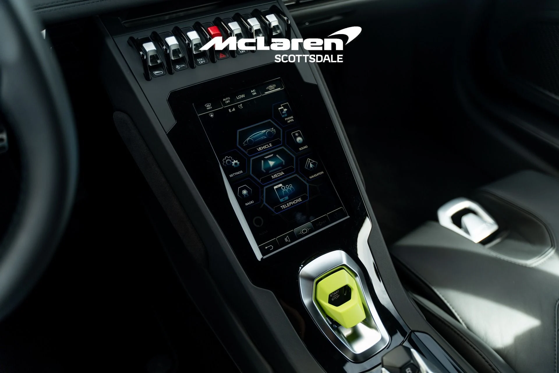 mph028_1969244680_Used_2022_LAMBORGHINI_HURACAN_EVO_1762550693_f83b8624b6