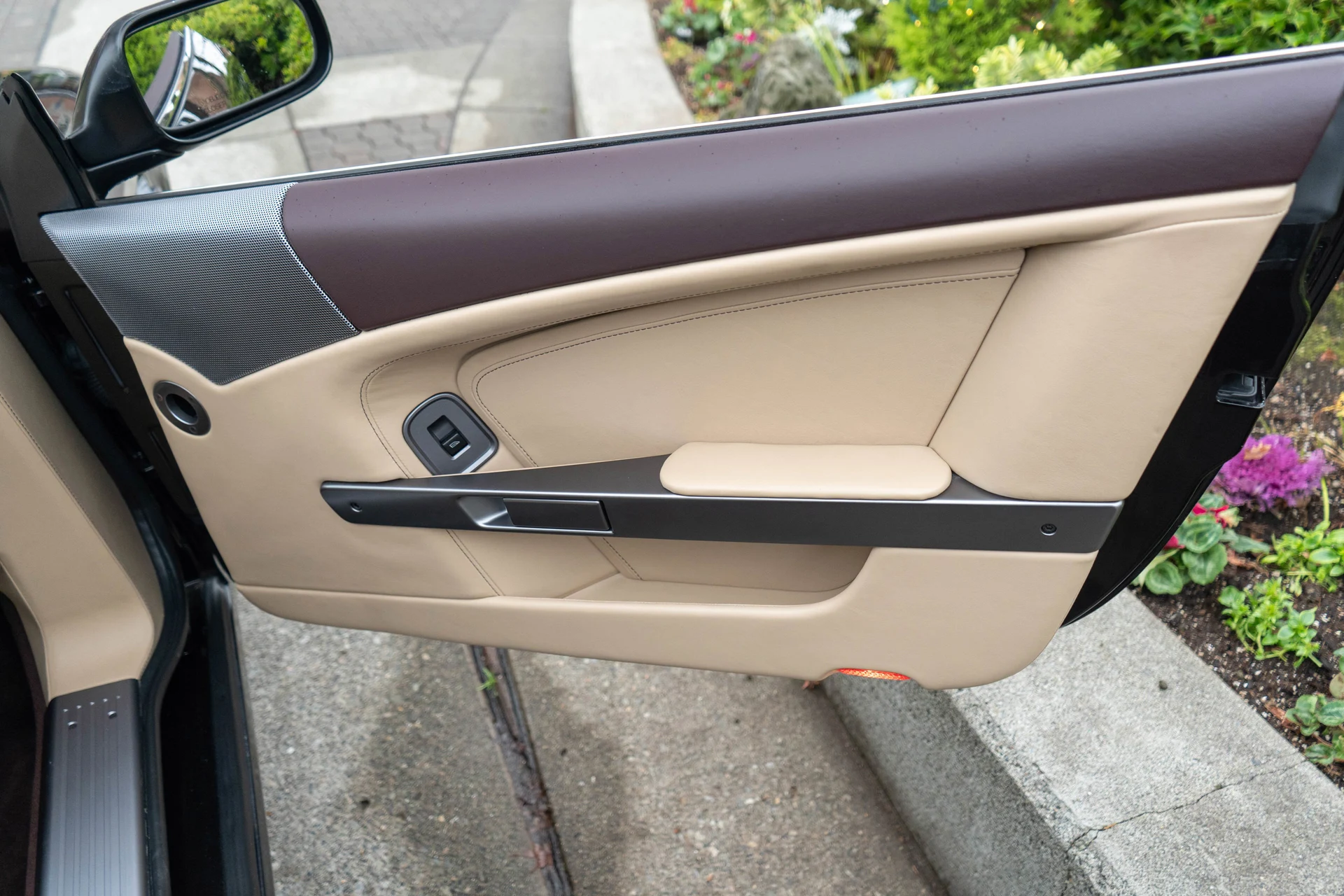 mph028_1970051576_29_c569d5b86e