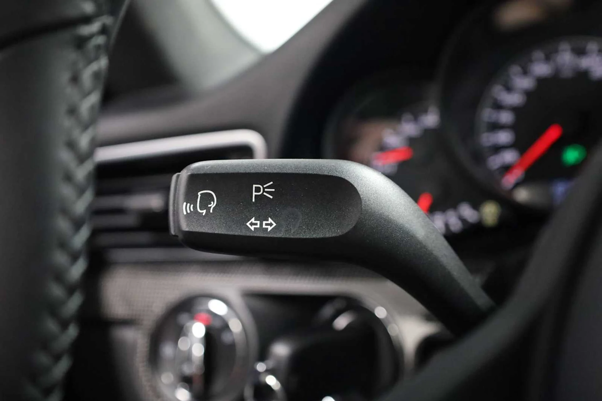 mph028_197359548_7872f3105ea2d96a4b06f72de5be5d6e_8258d2f6c7