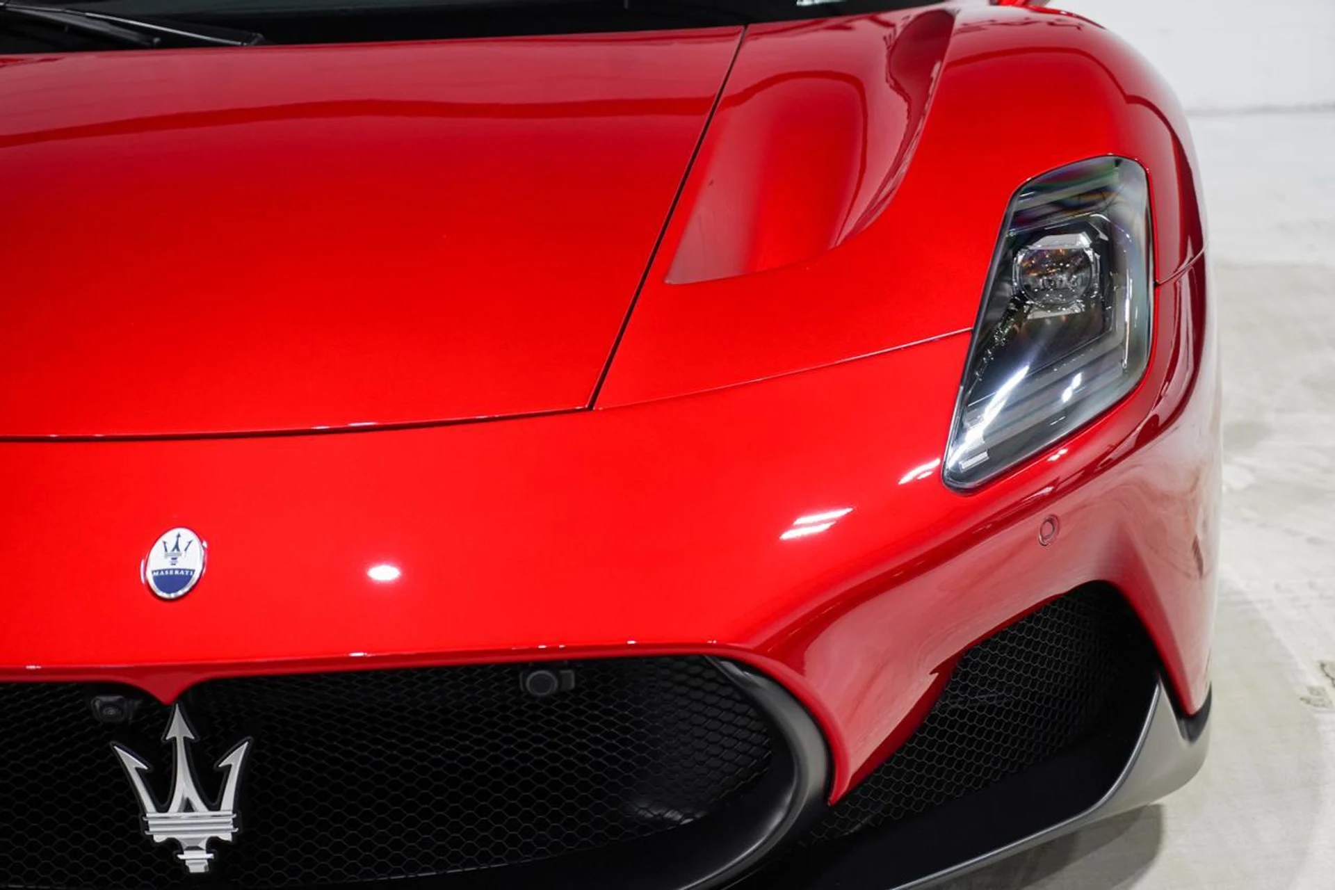 mph028_1974793649_9a413e25dc330988e5bed4e80a344f08_3ad56d89b1