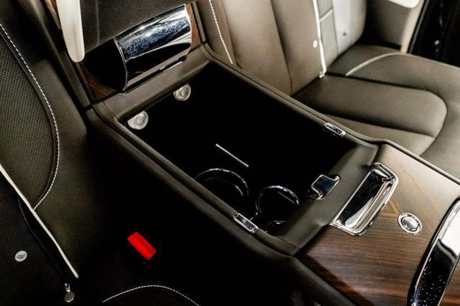 mph028_1975804105_JE_2_MAL_Jvs_MUQ_1_Ku_Mi30bb9_Bd_N2k_997fc7f5aa