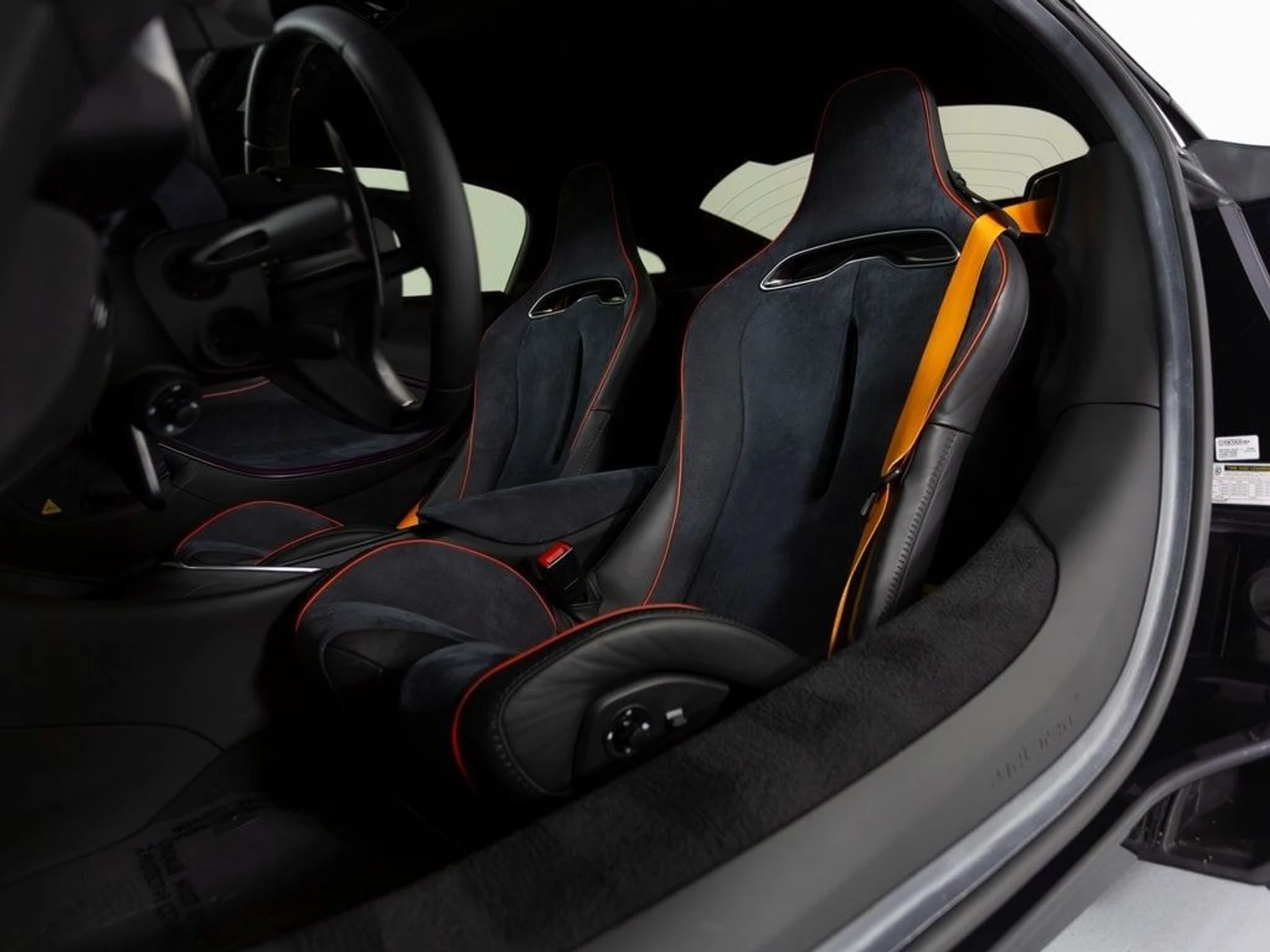 mph028_1978416511_ee350bcd1976268ae6da94013cc30a18x_b8cb59f8d9