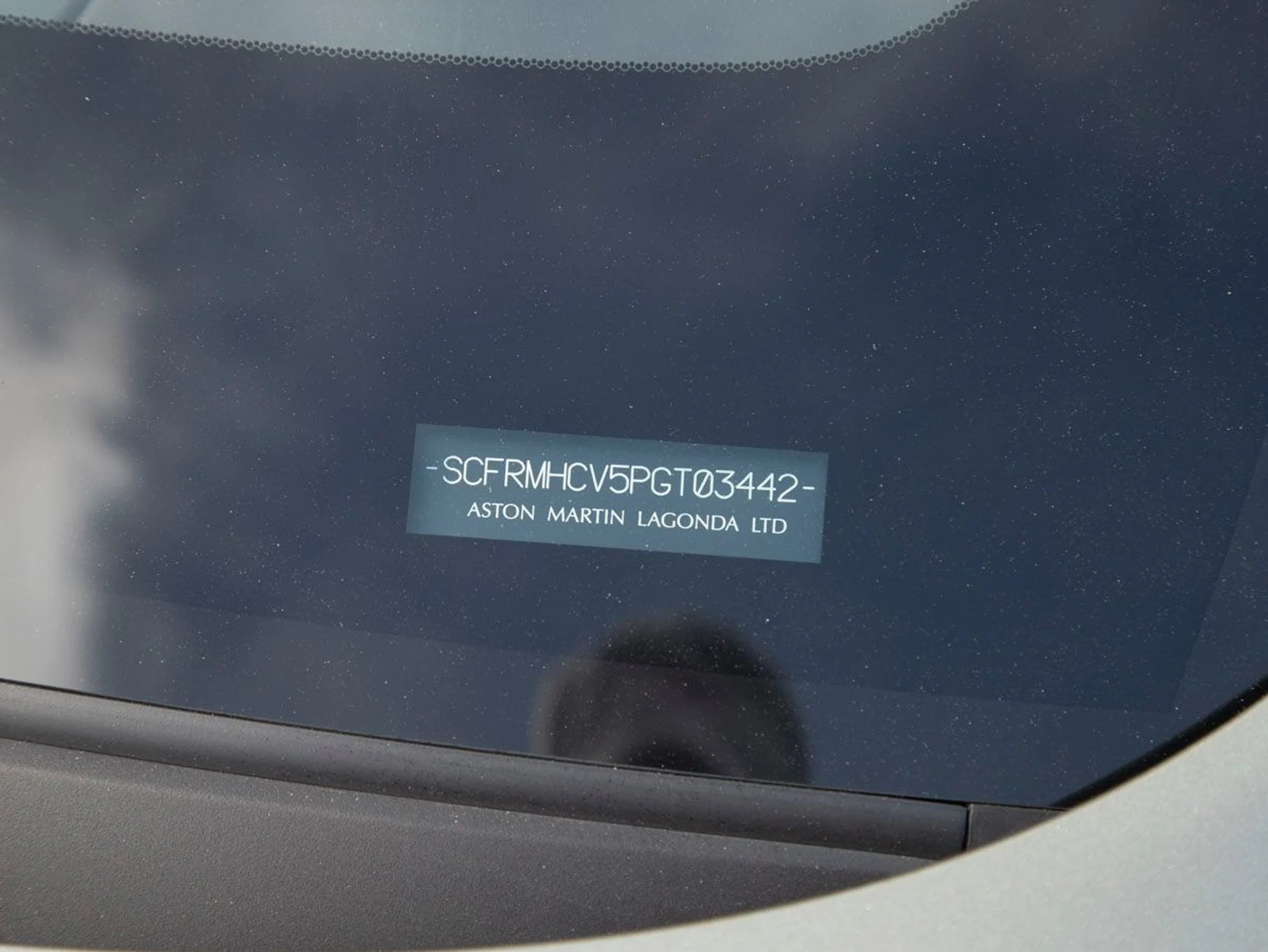 mph028_1980260191_29_ad7306306d