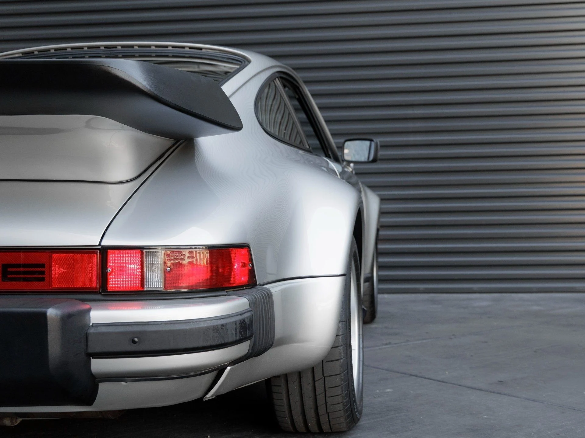 mph028_1981684127_29_a249b3d4bf