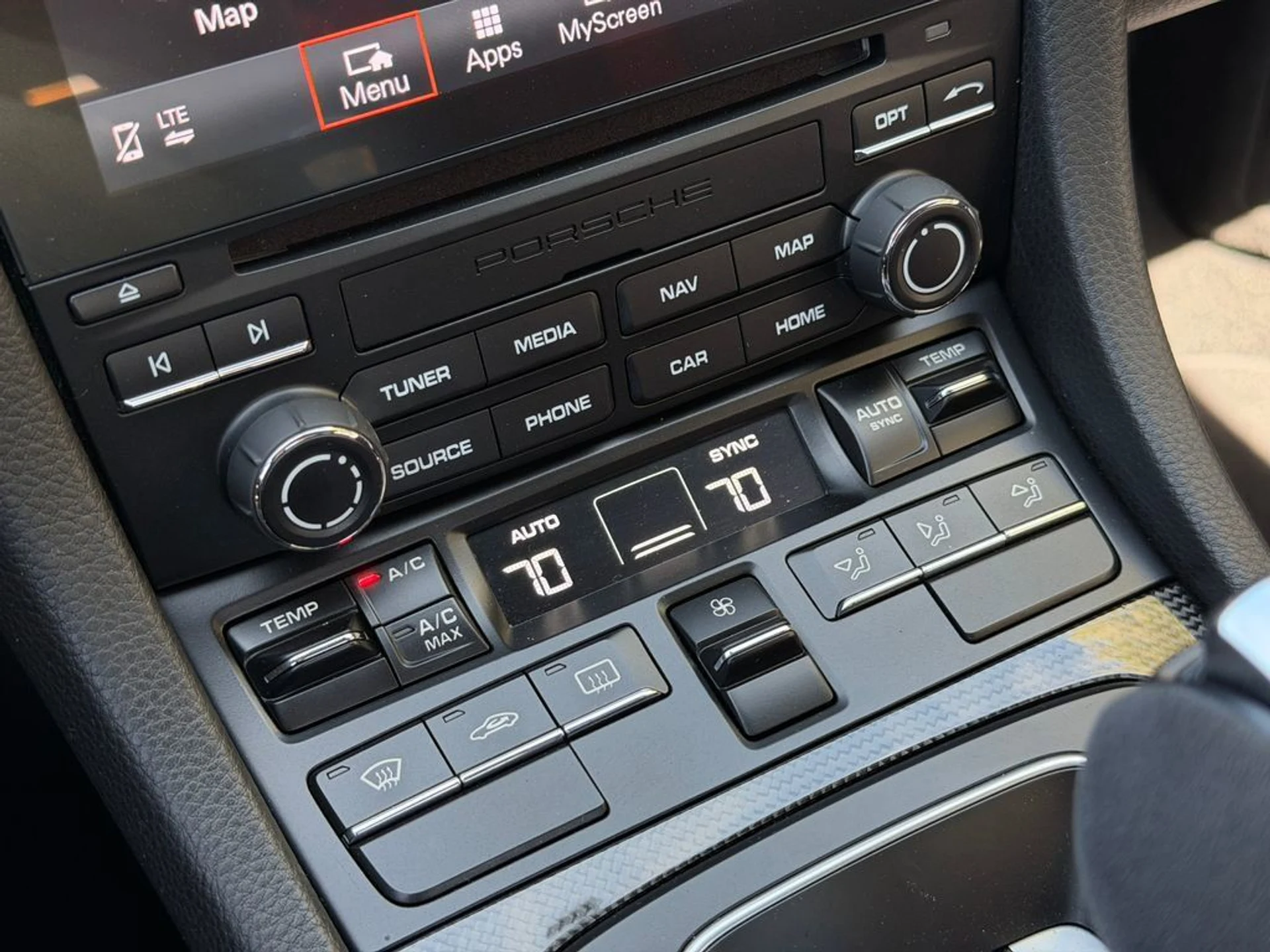 mph028_1982060119_5302094dbc304da2a55542c53ce77b8d_ee9c14b7e1