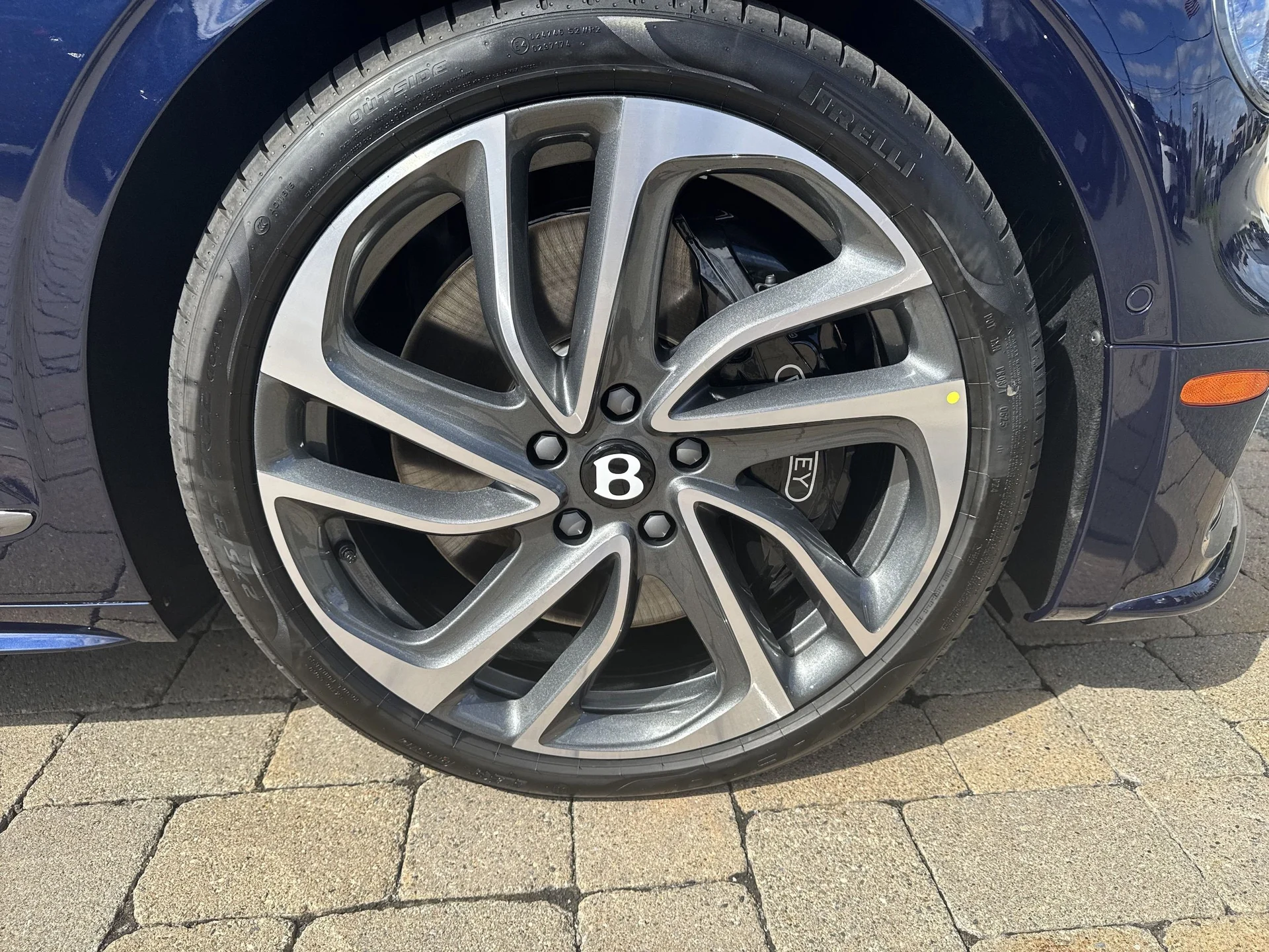 mph028_1984380183_e81b6722171ec6c9863649330490112fx_0151430695