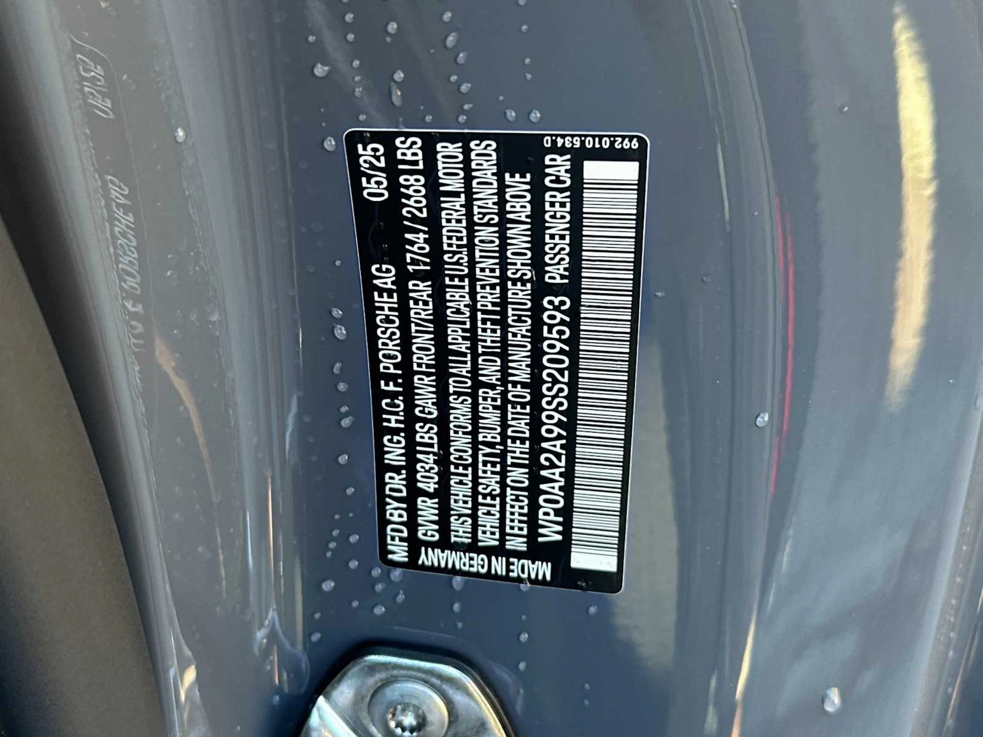 mph028_1988476386_2e1b5a38f06eab2f293b8fdb38694b4cx_c0dd9860c4