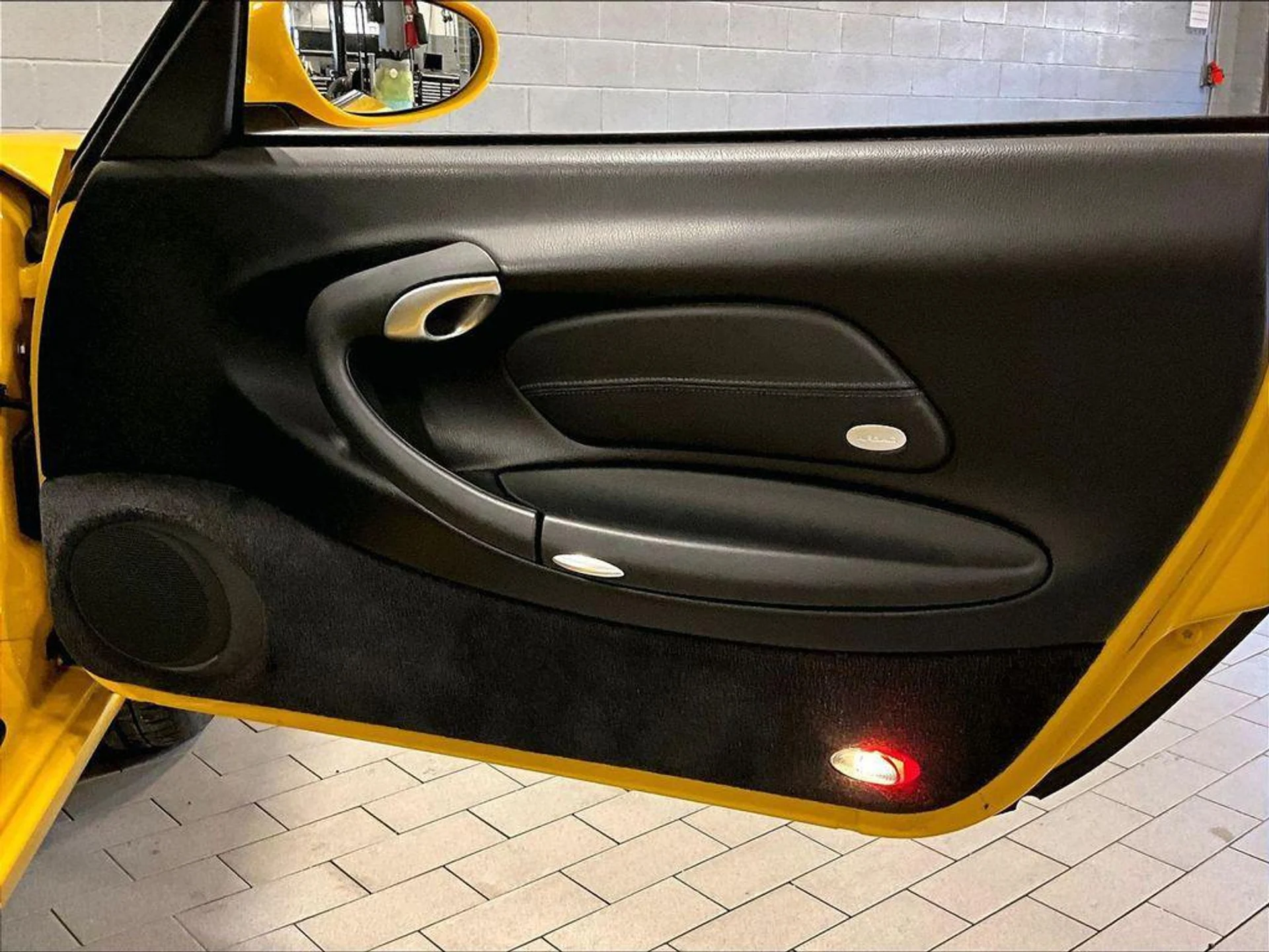 mph028_1990676422_iibc3q6_XOTSV_8i_Xz_J_9_Ra7g2_Szc_b7d8963096