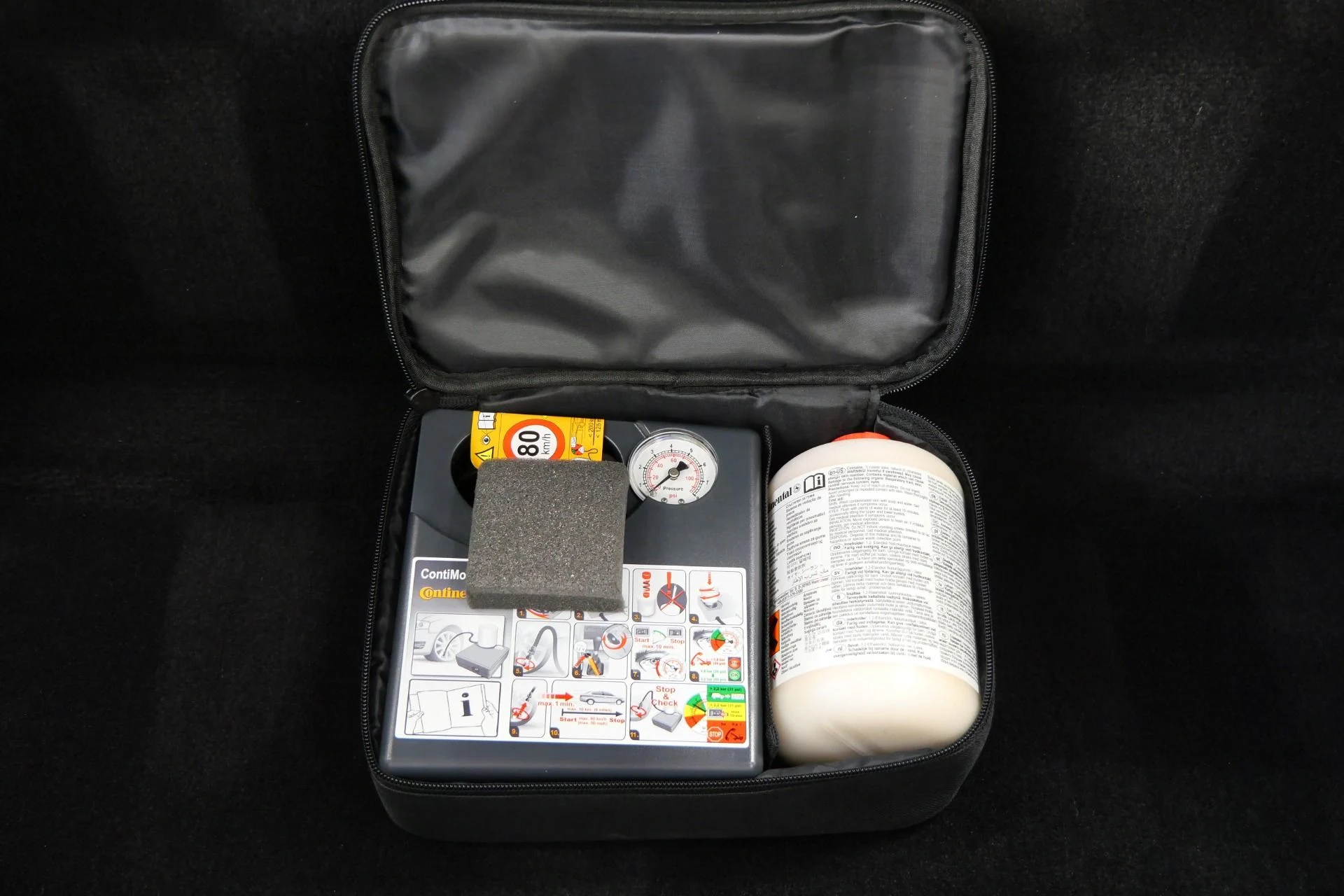 mph028_1991768215_Used_2016_Aston_Martin_V8_Vantage_GT_7_Speed_Manual_Low_Miles_Sport_Exhaust_1777396447_028086d0c5