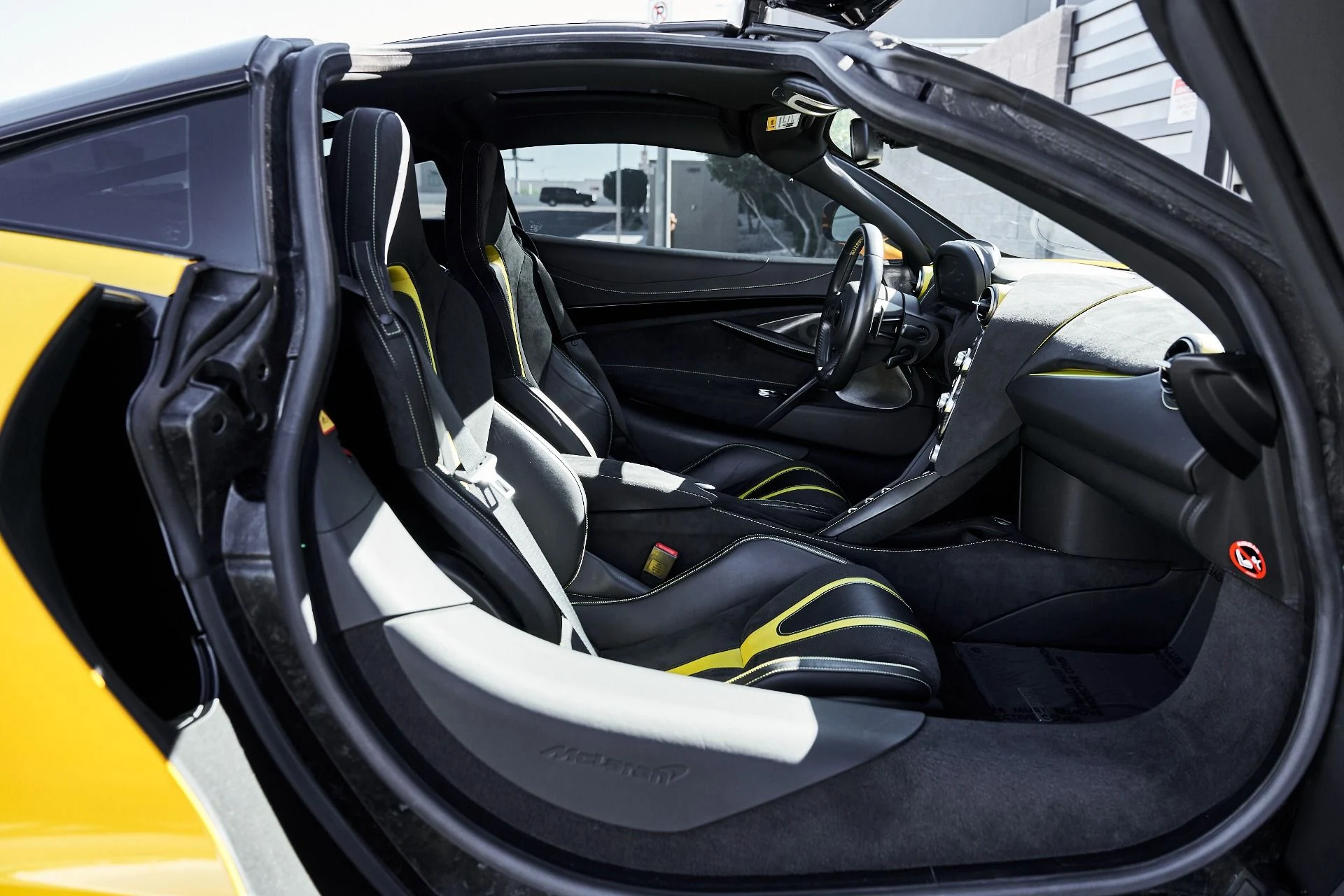 mph028_199384138_Used_2019_Mc_Laren_720_S_1774056697_481122cd26