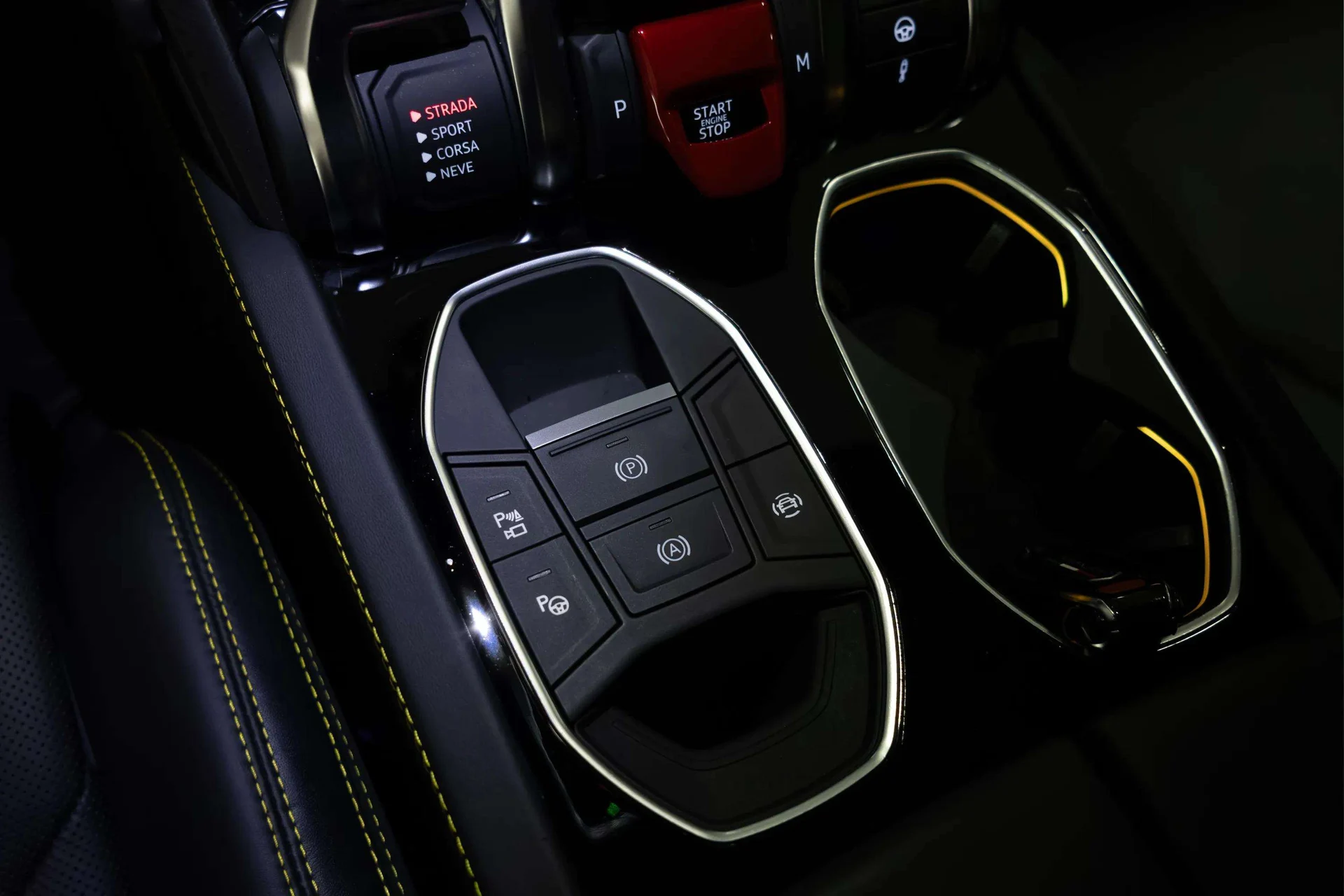 mph028_1993995652_98045323_d3c0_478f_9b9c_14af72480c65_202320_Lamborghini20_Urus20_S2028_ZPBCB_3_ZL_4_PLA_2366129_29_ca3dd4549b