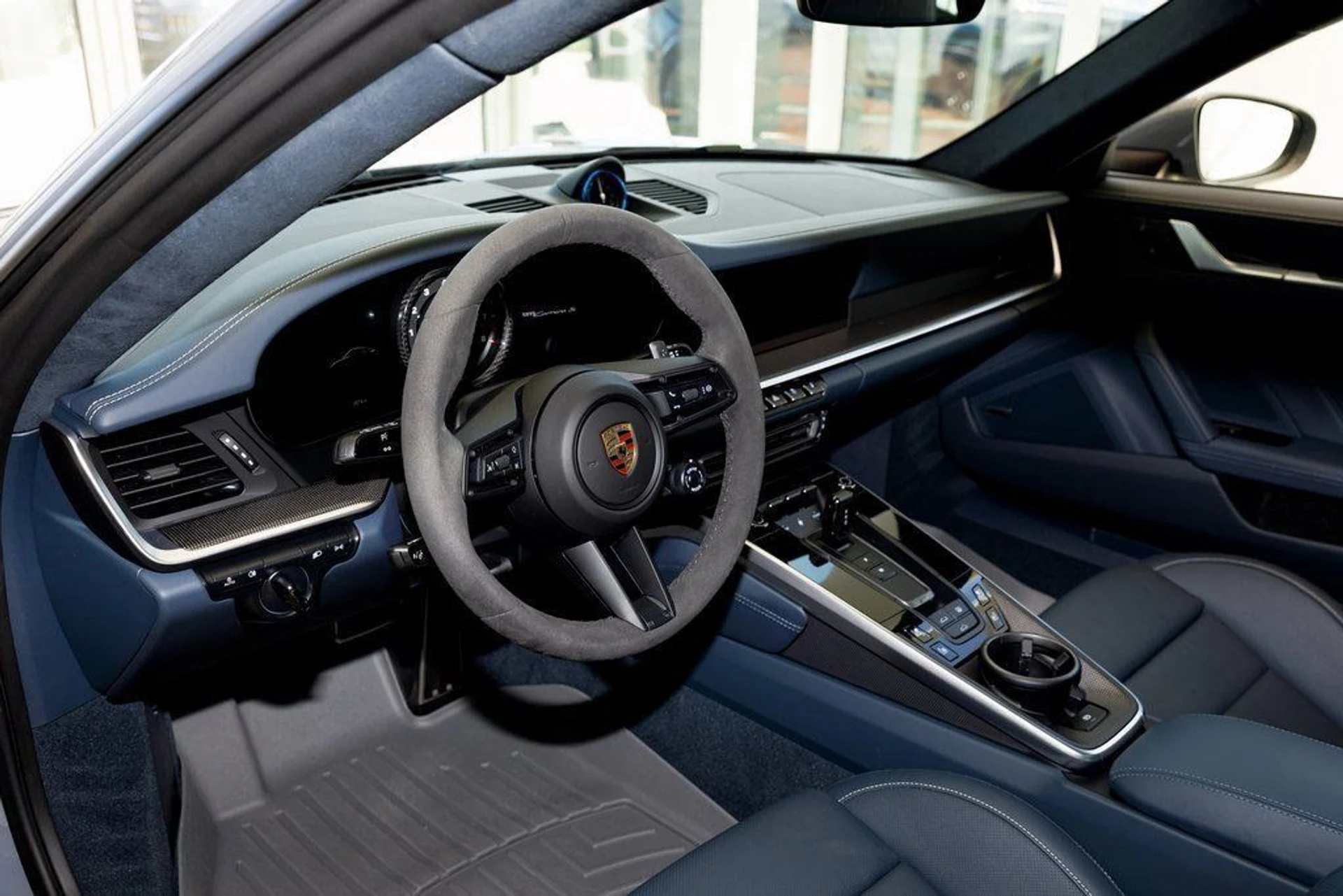 mph028_199418836_165d81828d223300b0937c080a6d8042_9e335c5a6f