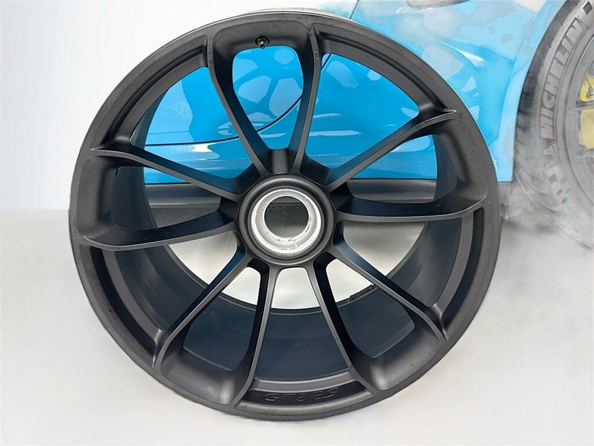 mph028_1996148595_884b981bd5d2bb0546acd987d2b305b9x_ccd81c9866