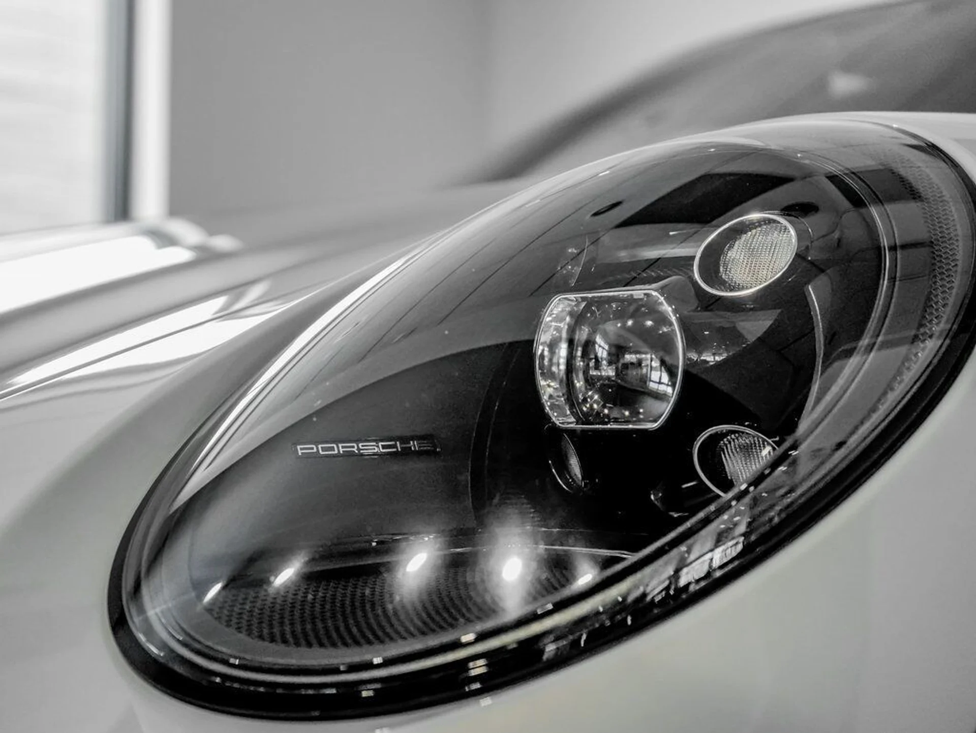 mph028_1999852731_b0fb3c17f7f026ae1d477f63191989b3_c64175357a