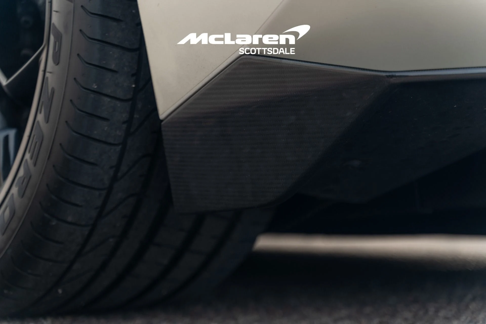 mph028_2003133612_Used_2015_LAMBORGHINI_AVENTADOR_LP_700_4_1771652889_3adb746068