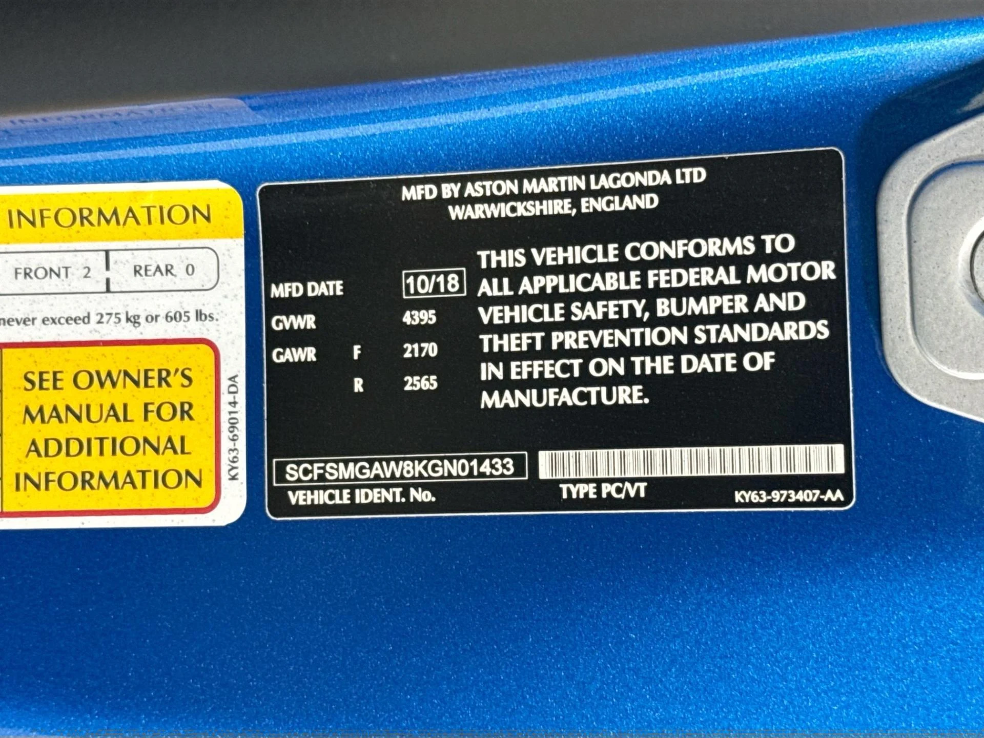 mph028_2006403957_Used_2019_Aston_Martin_Vantage_1784071676_af036e4859