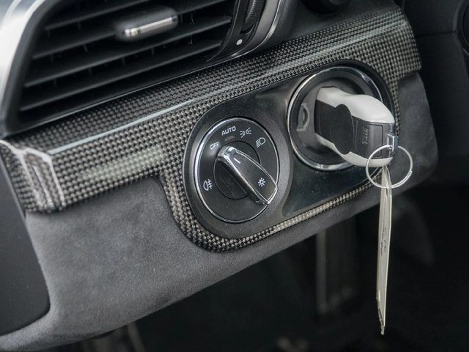 mph028_2015439289_faf2db49783806e9cbe206c20fd4c12e_34bc8e7a69