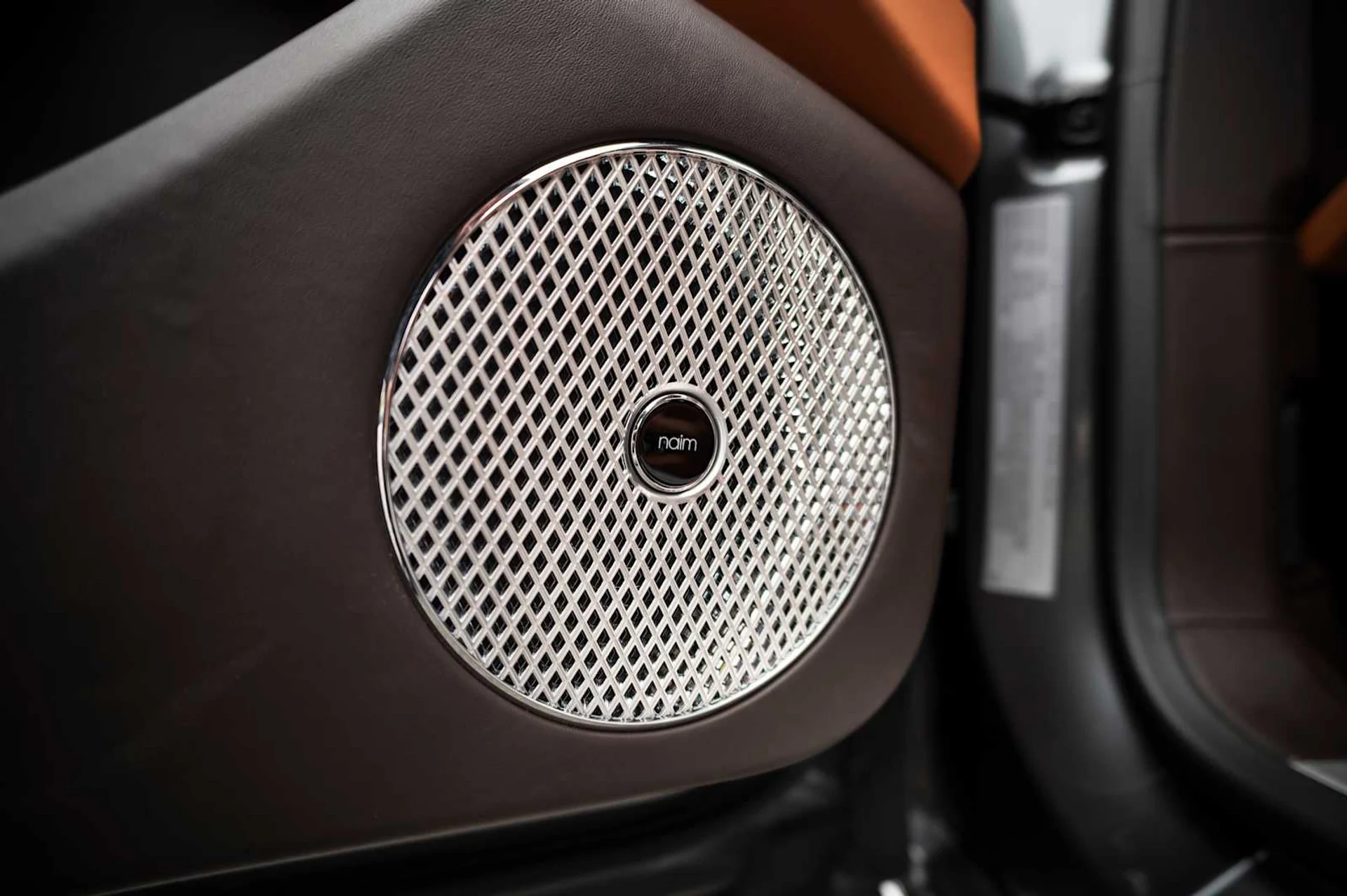 mph028_2026602624_60d2b7785d02b62a21a485277a29ff82x_7bb3e09c82