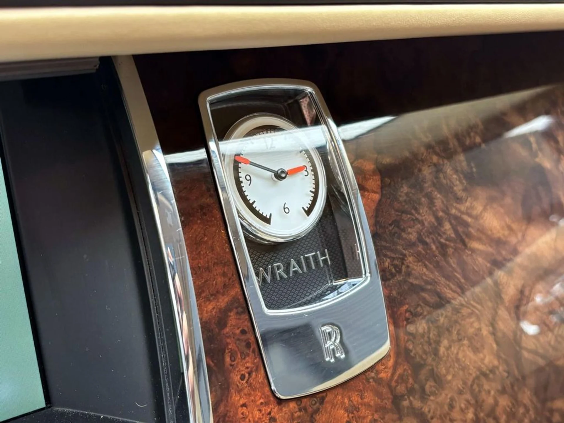 mph028_2031961761_935a8c45e29c6accc29e41afba0c291dx_8180367f24