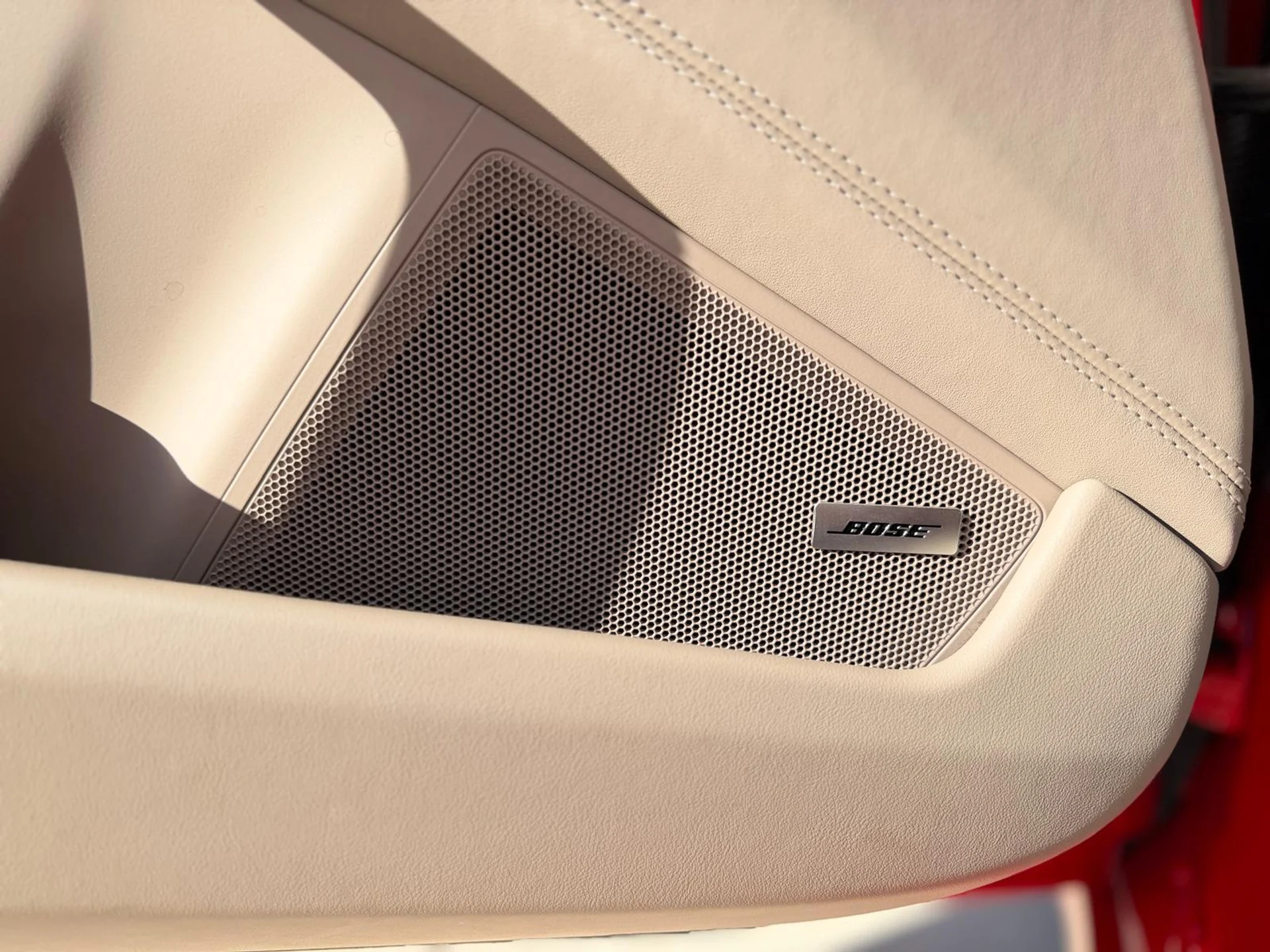 mph028_2034380977_Whats_App_Image_2025_12_22_at_4_53_43_PM_22_45d524ef64