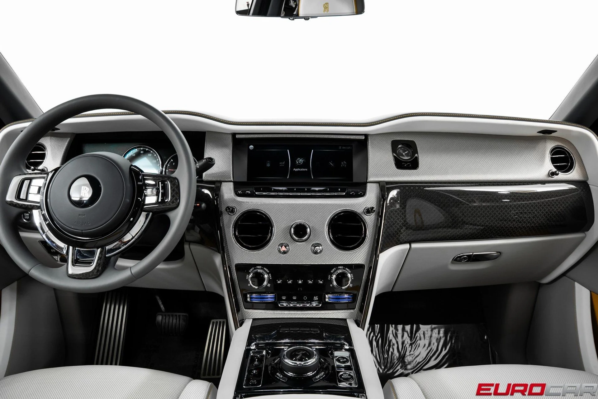 mph028_2036175694_image_29_92994fbfdc