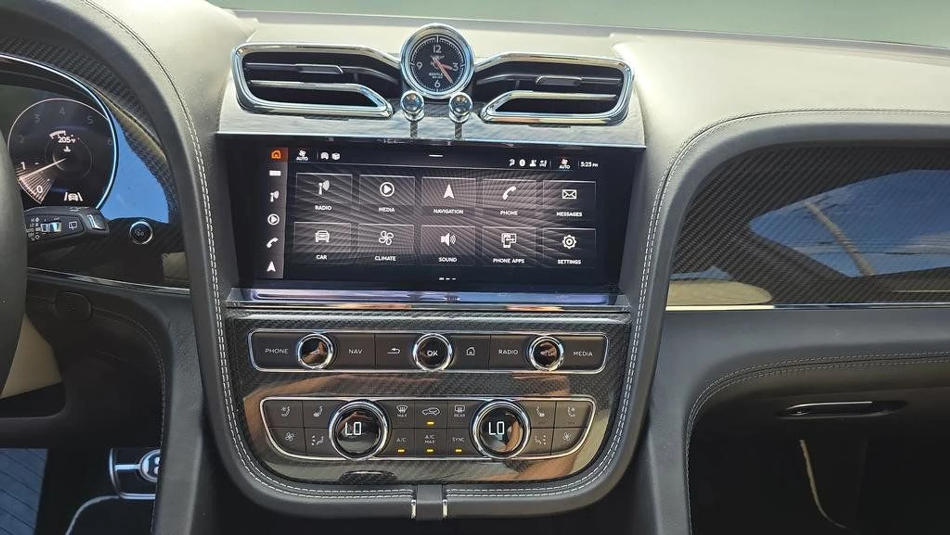 mph028_2040361907_6a7f7a3881db4605936d2fd10cbf1661_ca5ed2673e