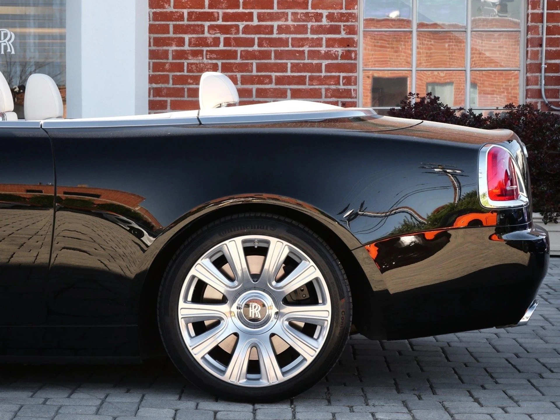 mph028_2048723705_92eab8fbdc70afc5028db8ec5c4b43b9x_ab3eaef5f9