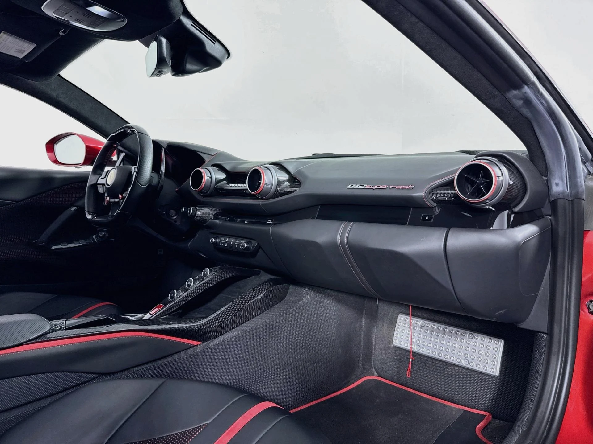 mph028_2052102821_Used_2020_Ferrari_812_Superfast_1788899412_5874390e24