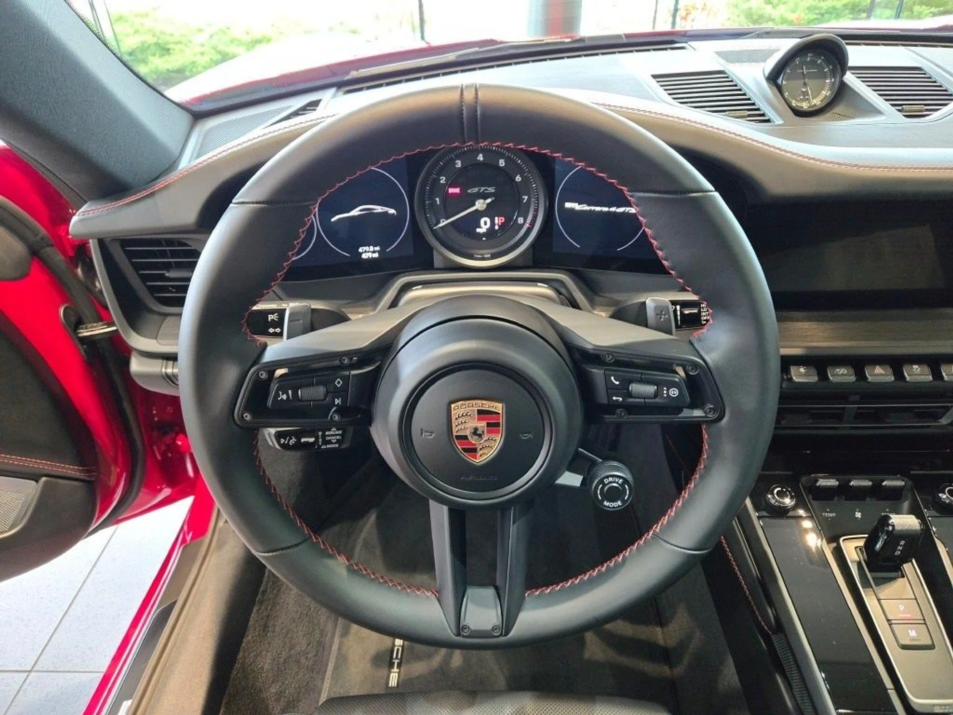 mph028_2064126762_29_b504c7bf3d