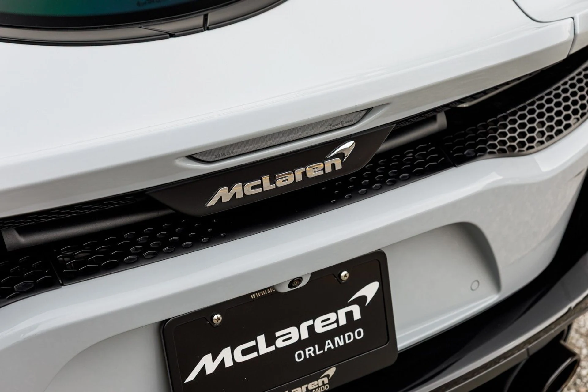 mph028_2066579920_642_p29_l_814a371f34