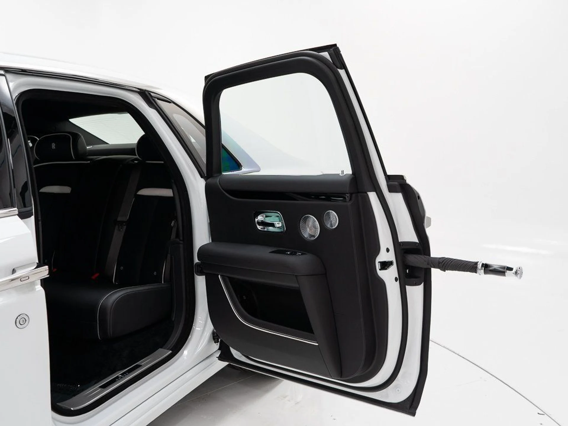 mph028_2071858340_1070090fd3460183f98360e2220bd965_b91316c95d