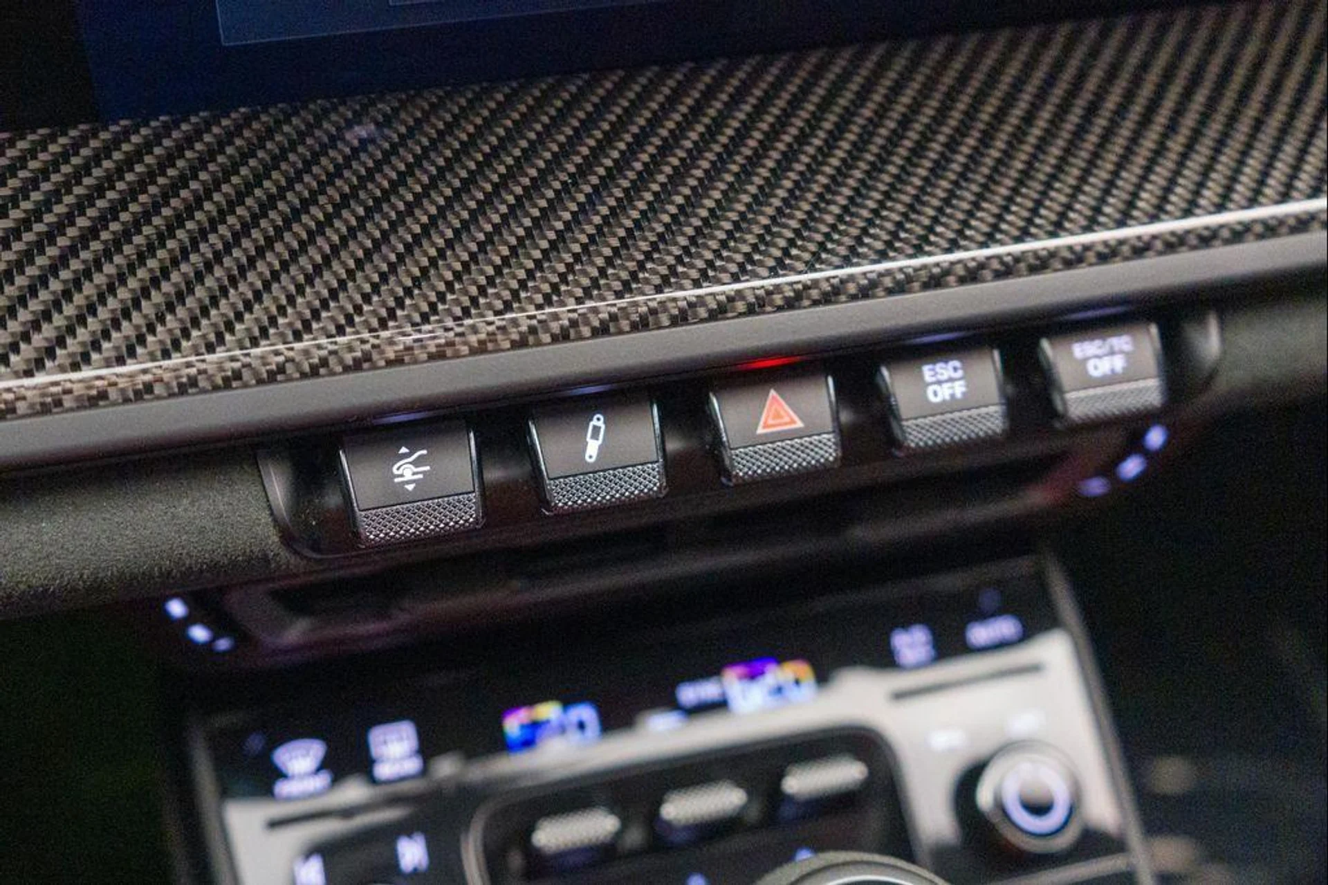 mph028_2075839910_O_e_QRST_juz_Ji_X_Qe02kf_U9_g3g_a8563c1fe2