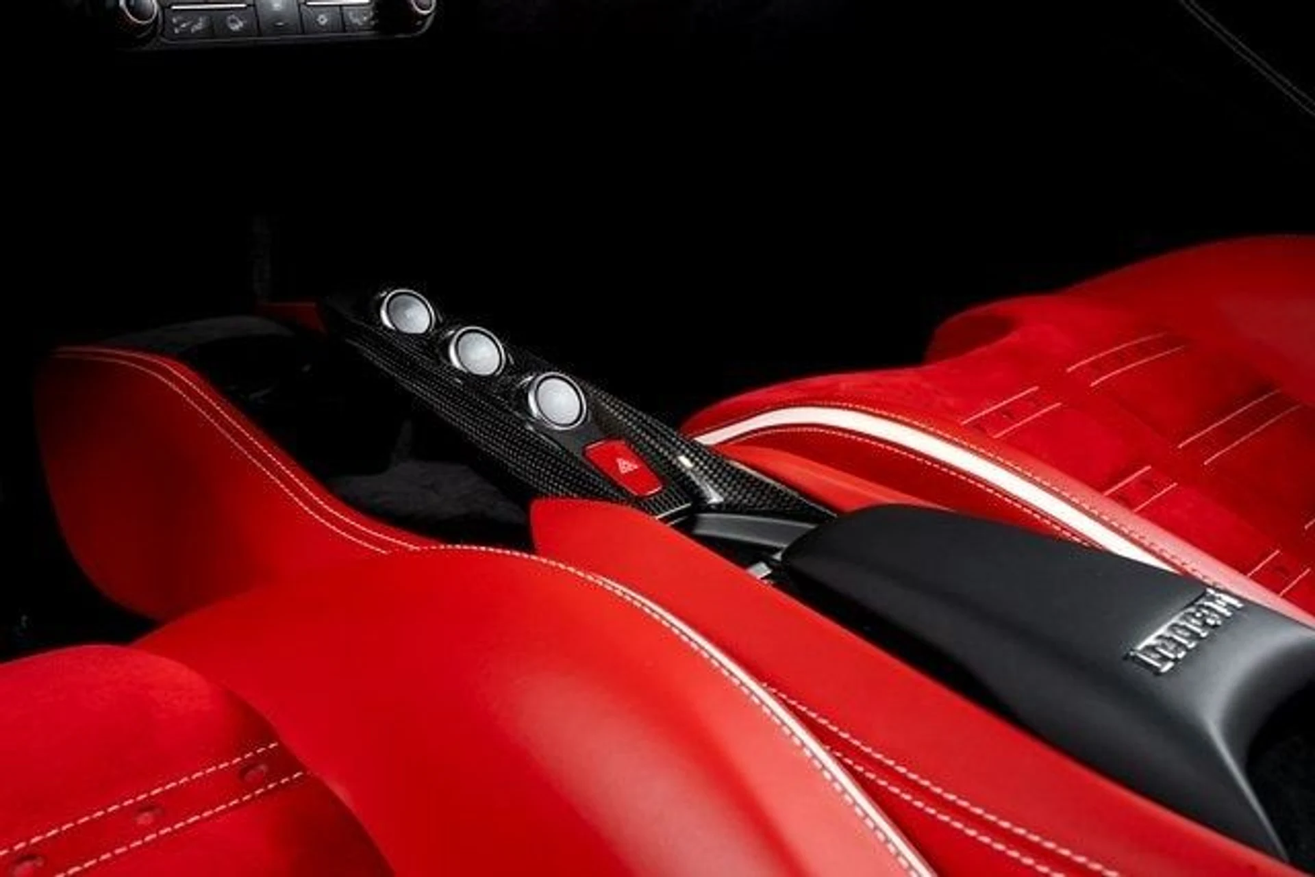 mph028_2090188482_a1230ee56ed394437ede8a166bc05062x_834bcc08f2