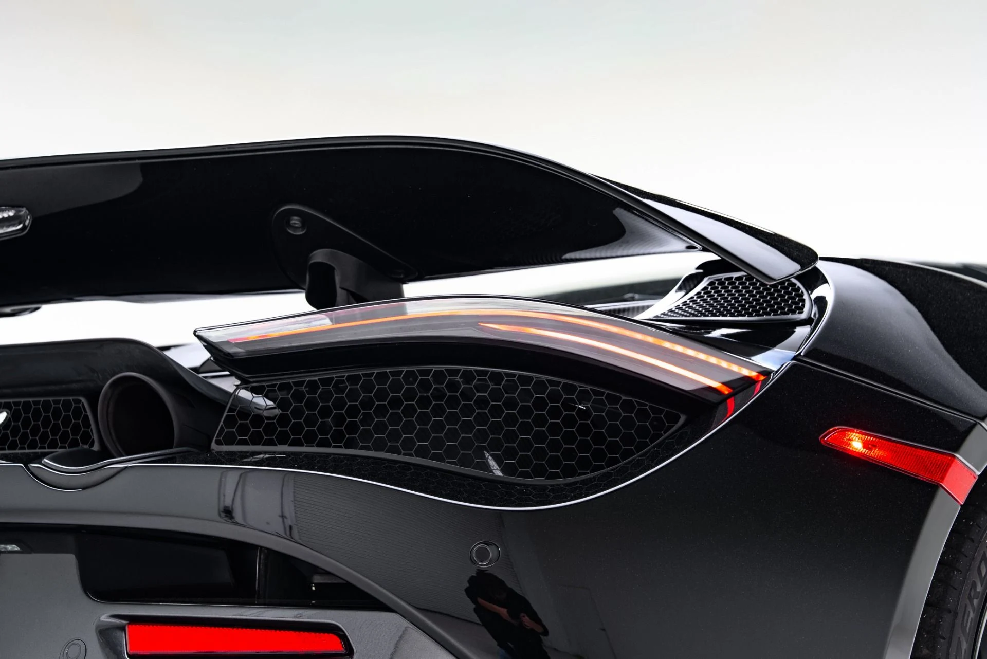 mph028_209351862_Used_2019_Mc_Laren_720_S_Performance_1771451561_3c16c81d8f