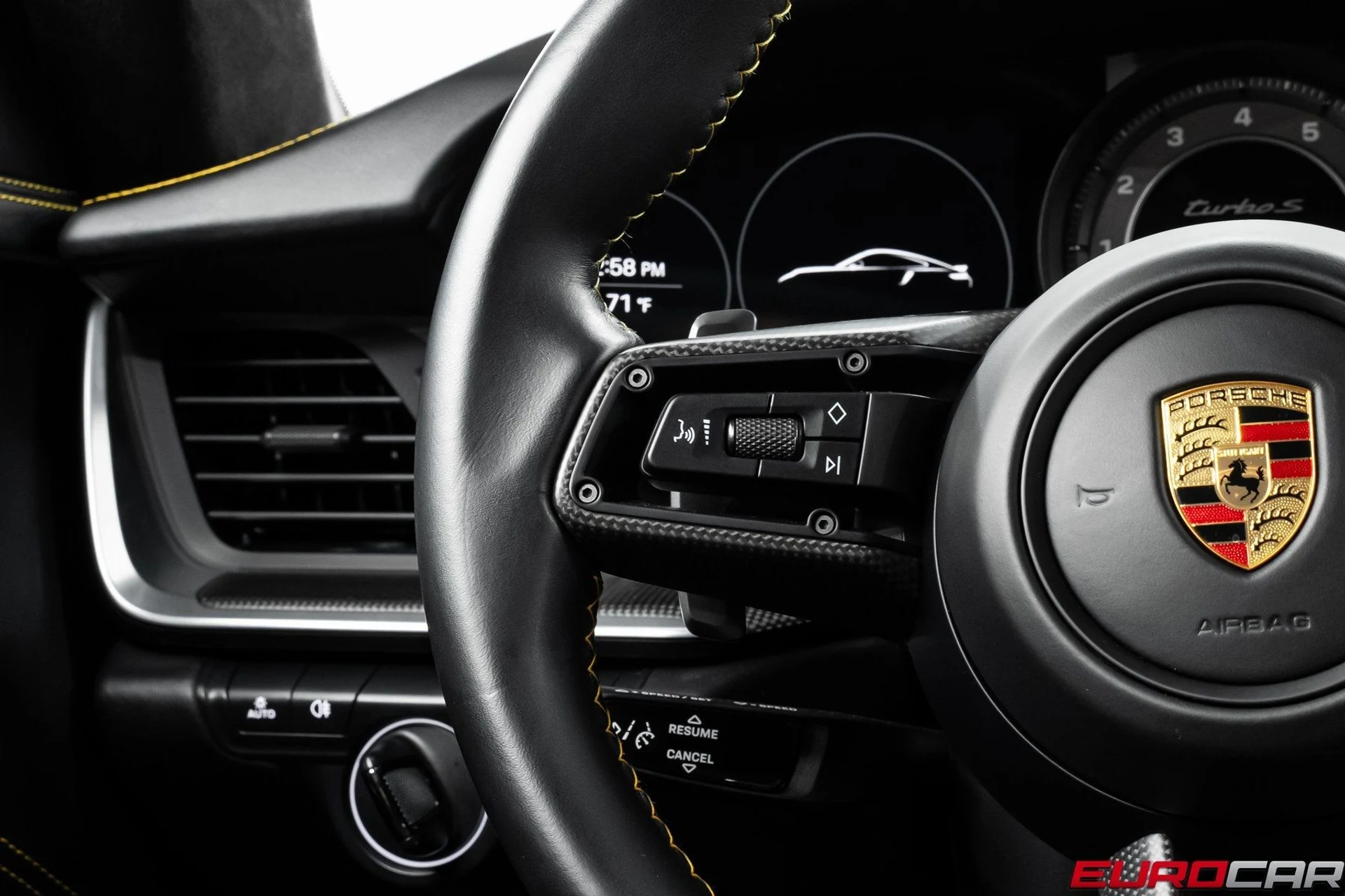 mph028_2095941482_image_29_5e73e5ab69