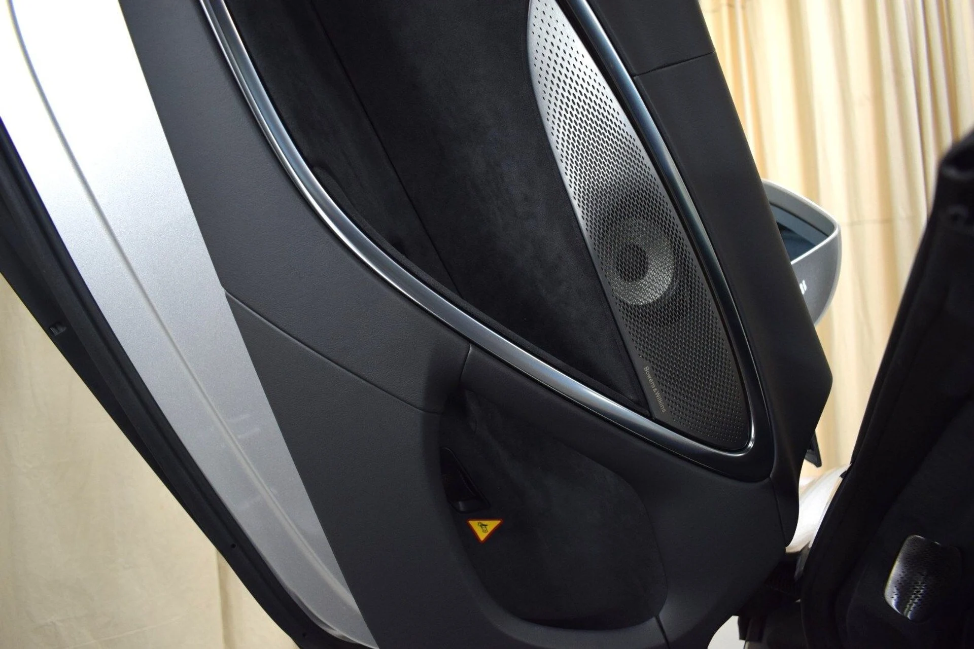 mph028_2101413077_3f4f6eb66535e25c980d48466485dac4x_88877616c1