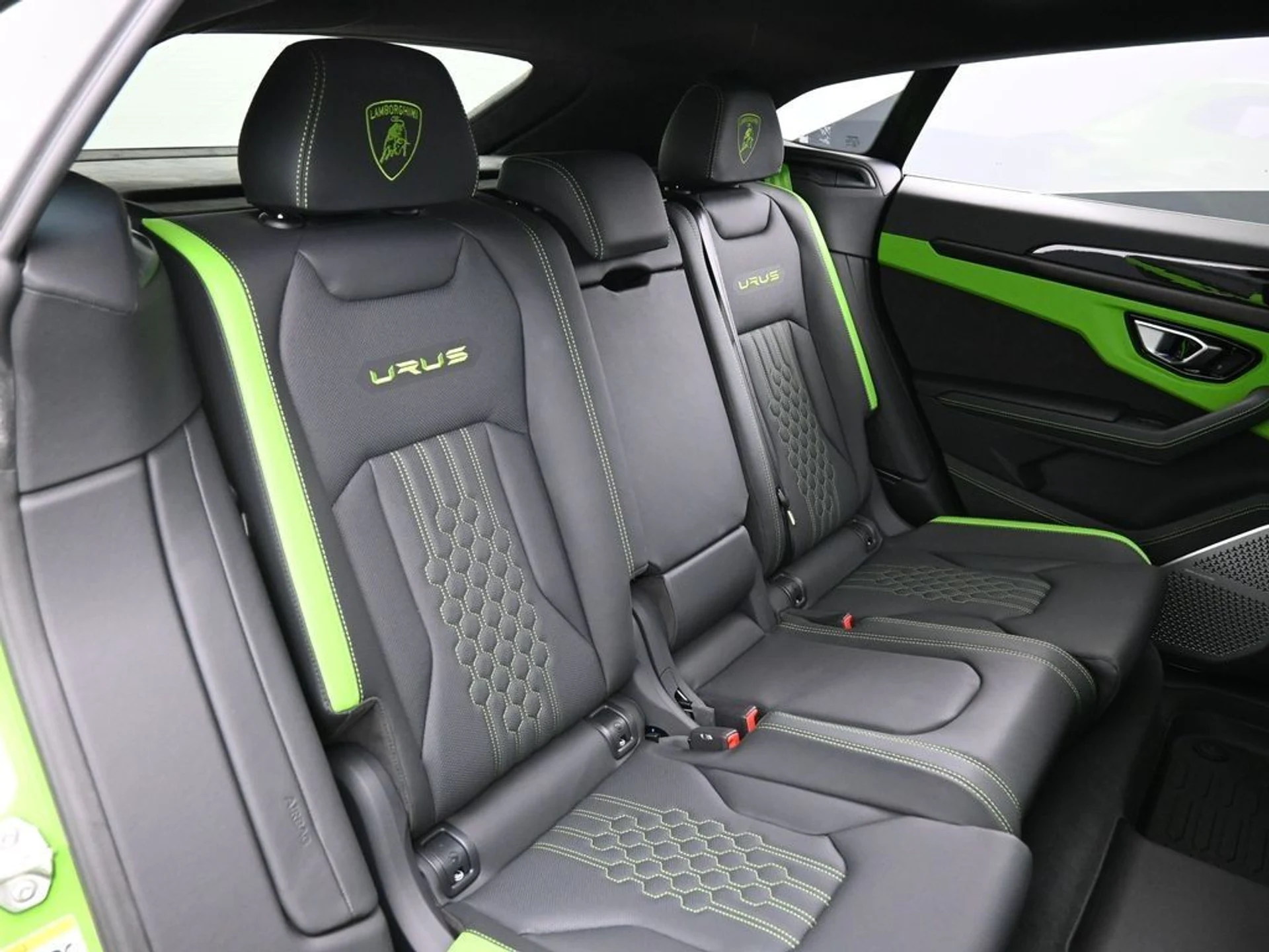 mph028_2102222458_7e1f3c1bd080cfa0afdf914d04321887_9d34fdf470