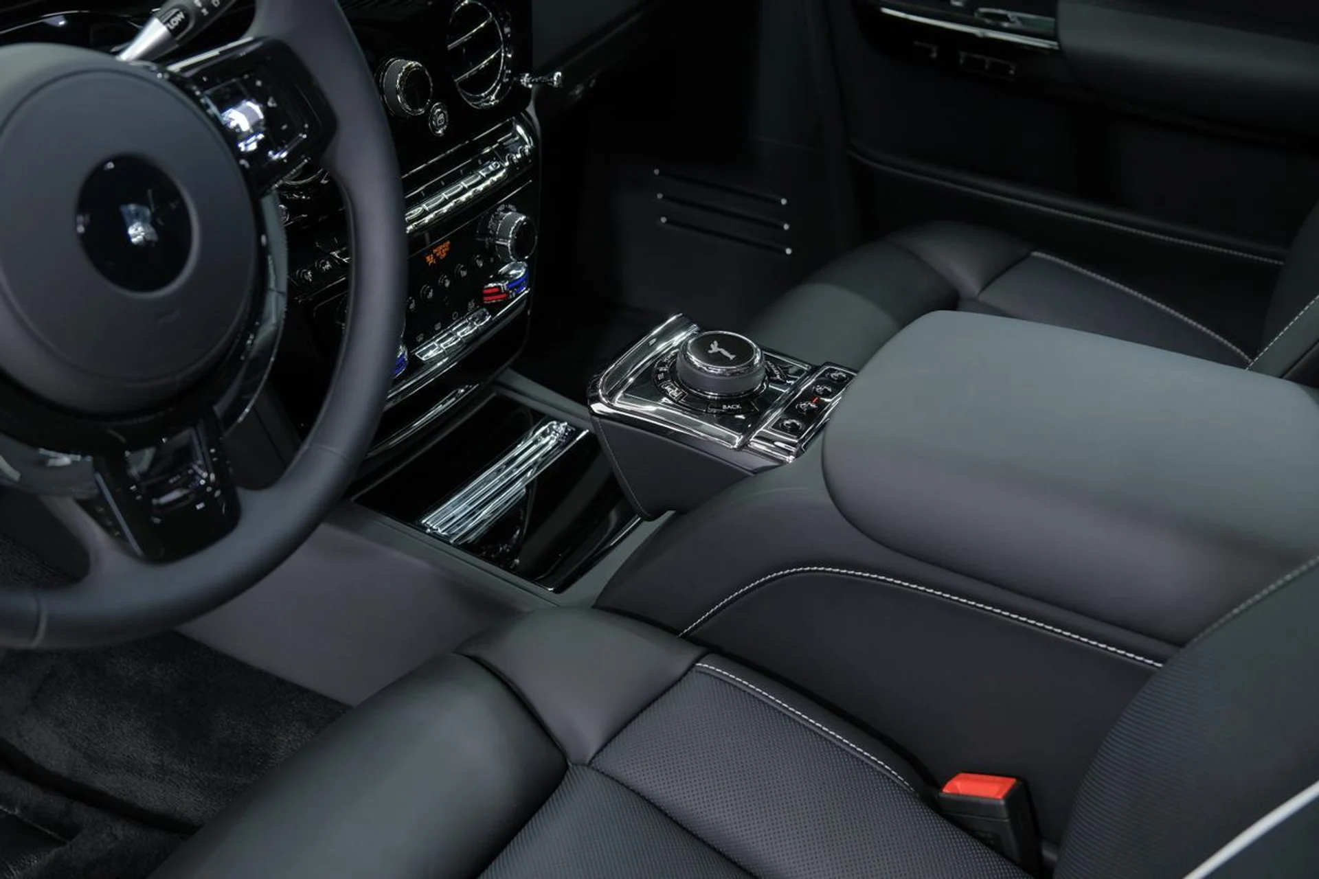 mph028_2103135835_2586eff4d27cfbc080a81a285974bcef_9f3d923686