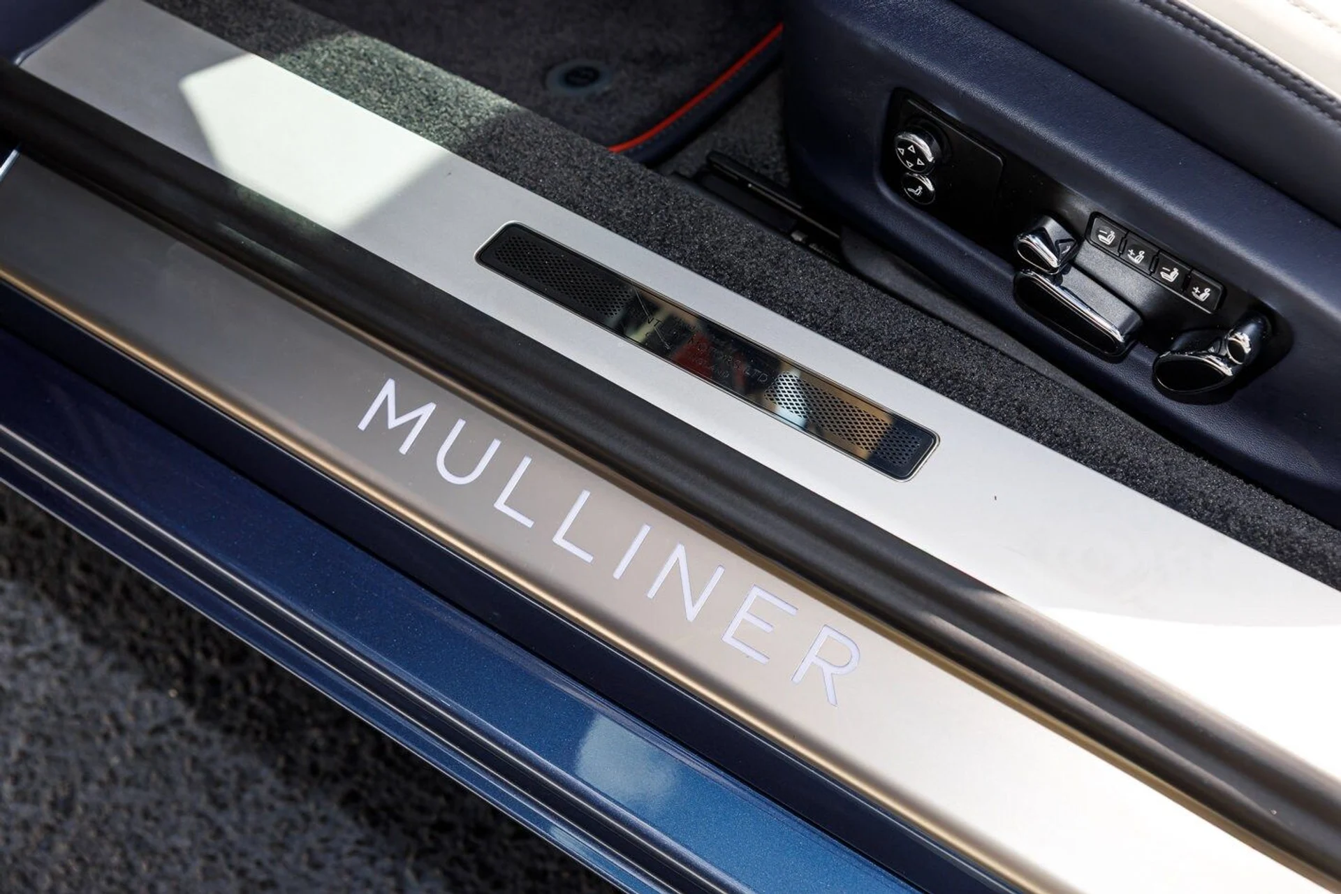 mph028_2108278672_559ae9cbbcb20c732c0966dfc427d6adx_25117d10b8